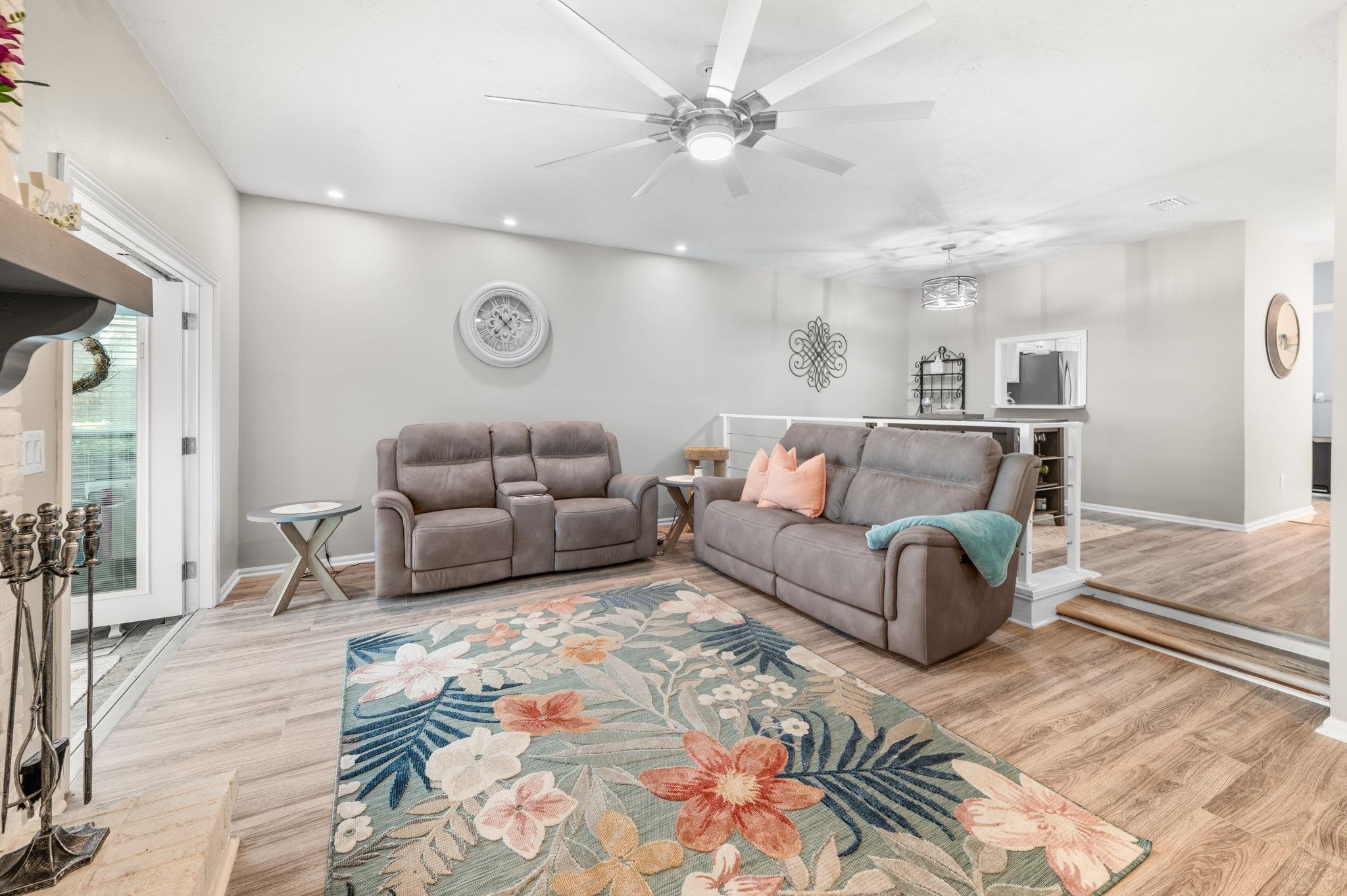 Image 8 of 53 For 9252 San Jose Blvd  4102