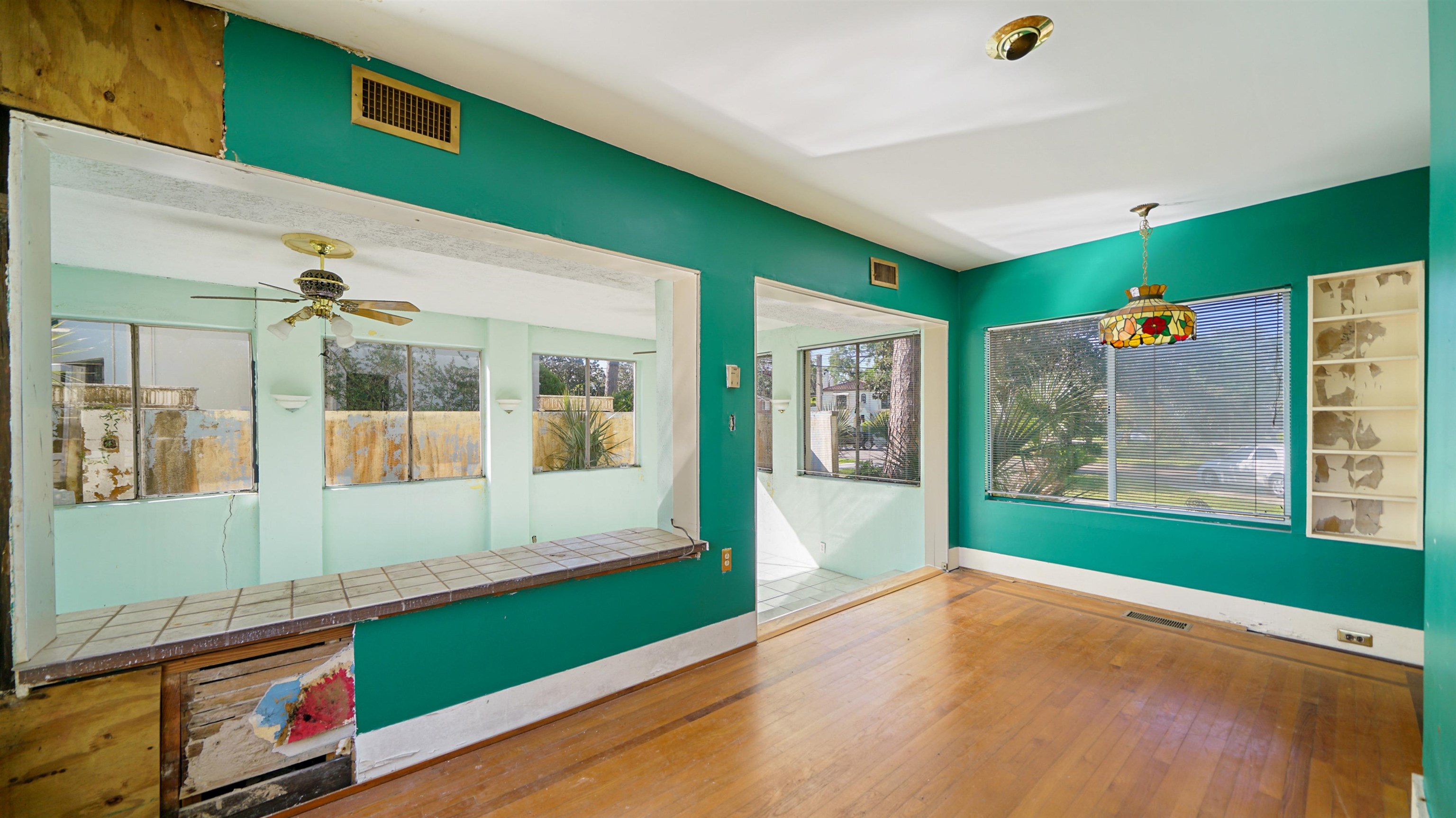 Image 12 of 47 For 1493 Edgewood Ave S