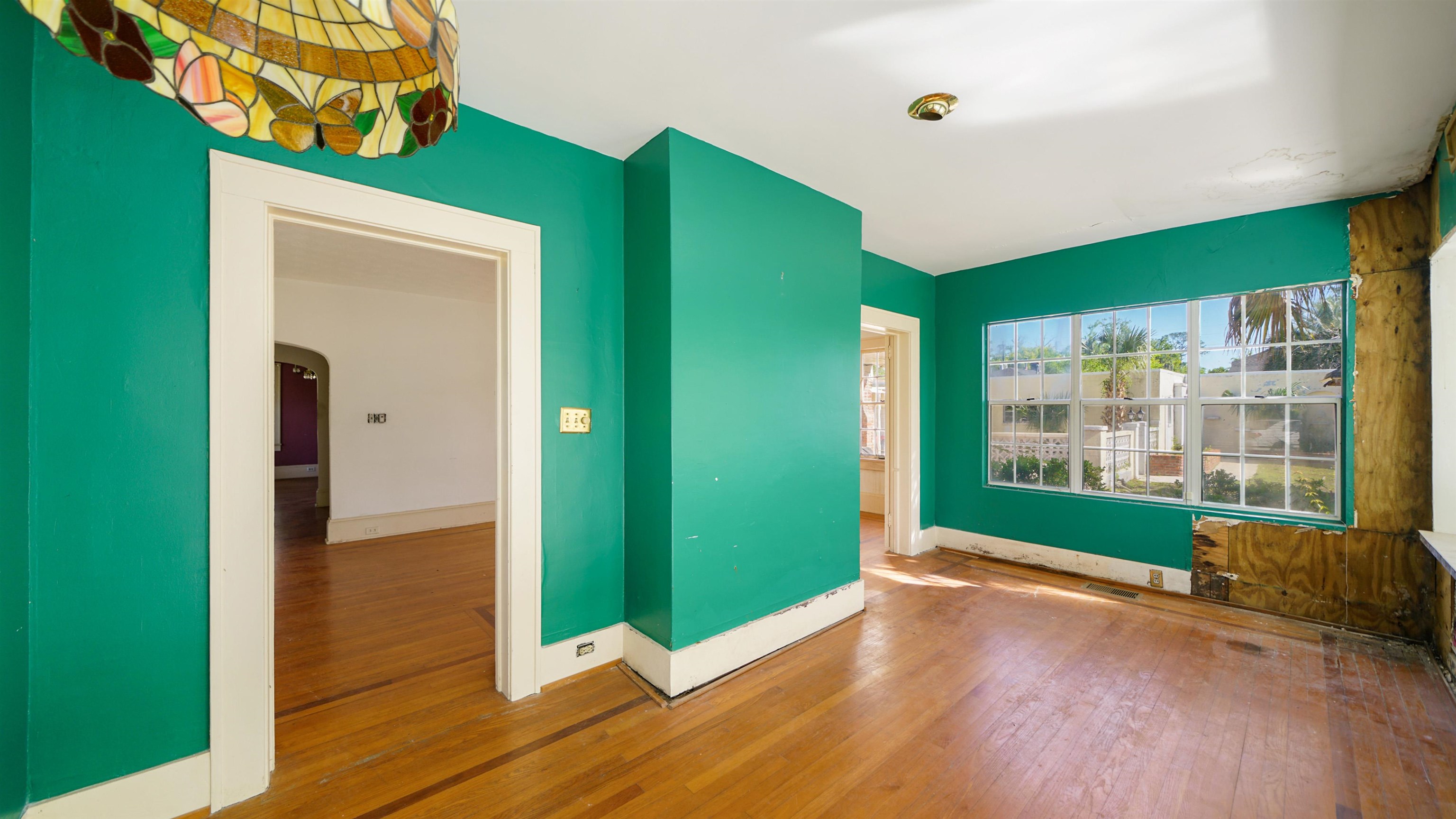 Image 13 of 47 For 1493 Edgewood Ave S