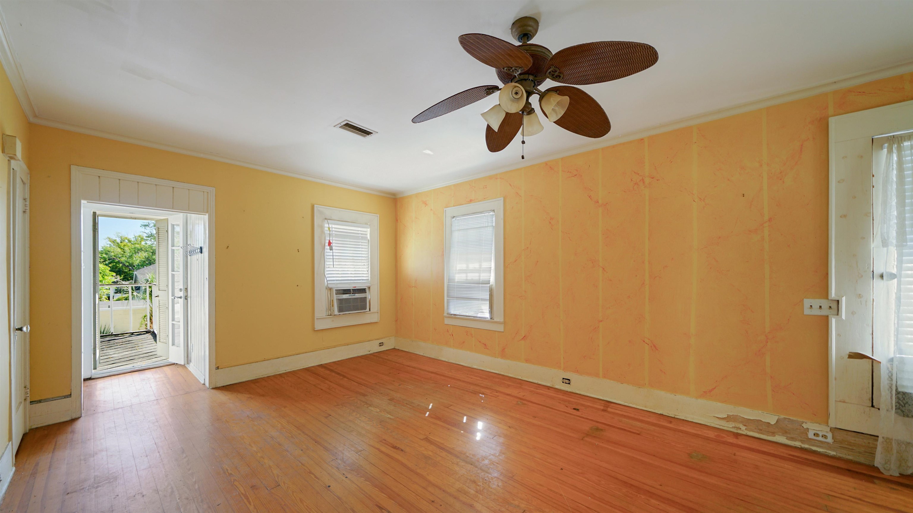 Image 23 of 47 For 1493 Edgewood Ave S