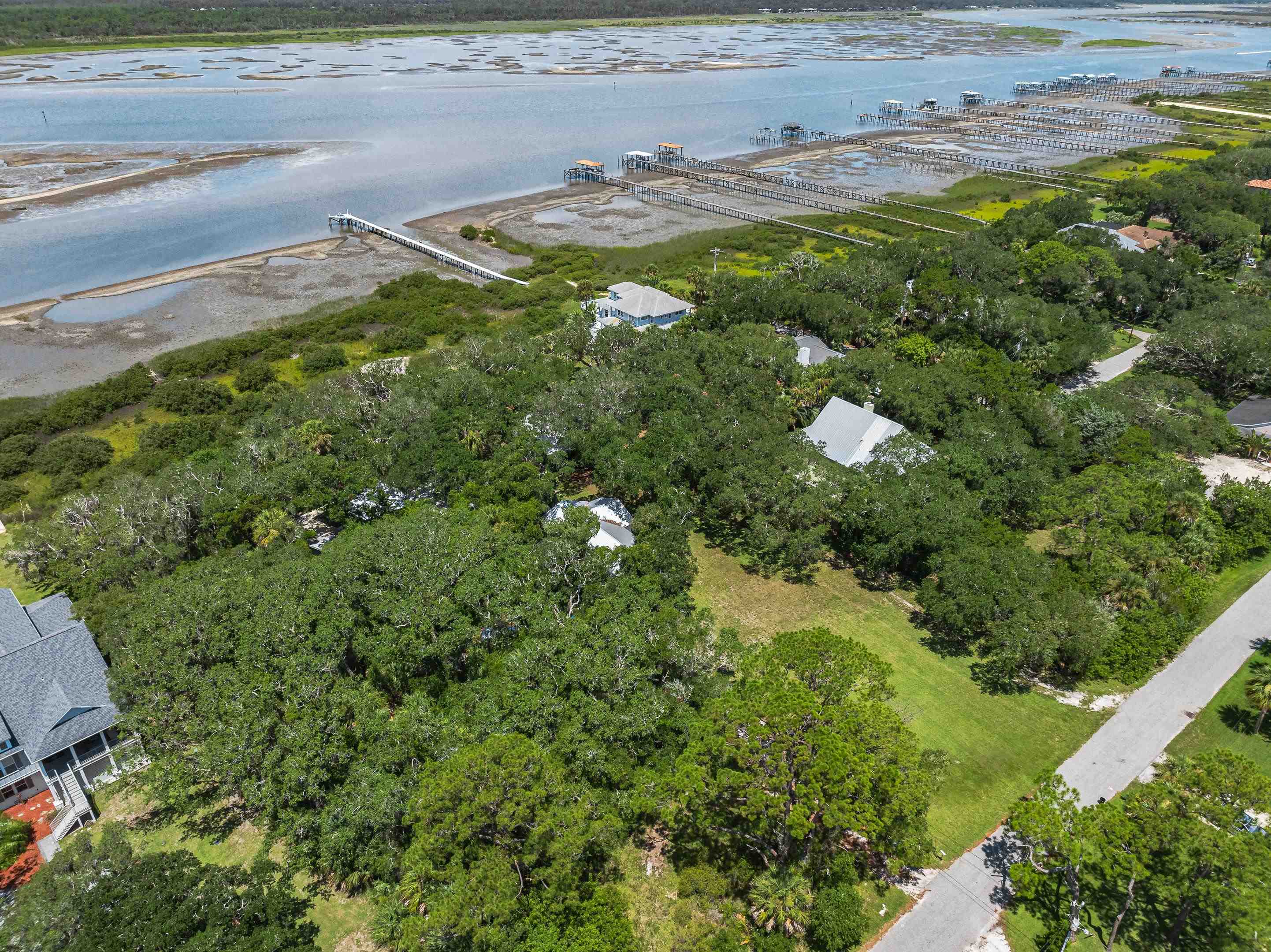 Image 9 of 48 For 5425 Windantide Rd