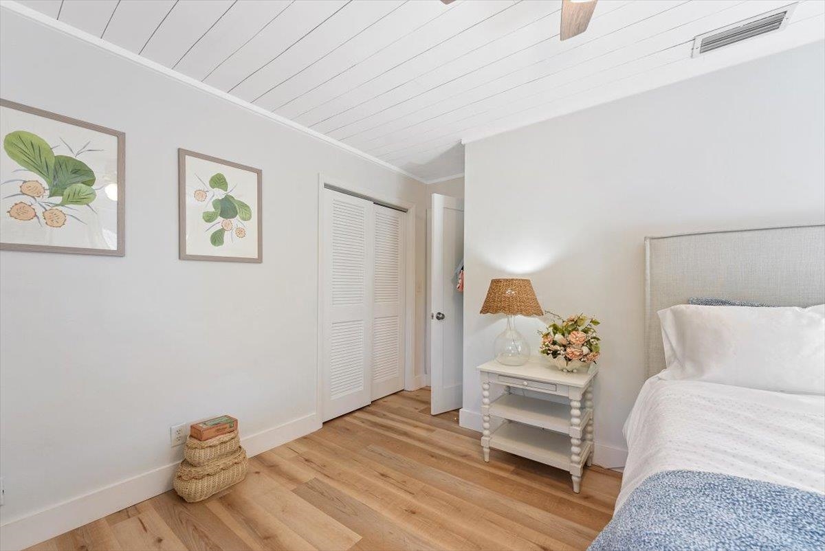 Image 43 of 71 For 22 Madeira Dr