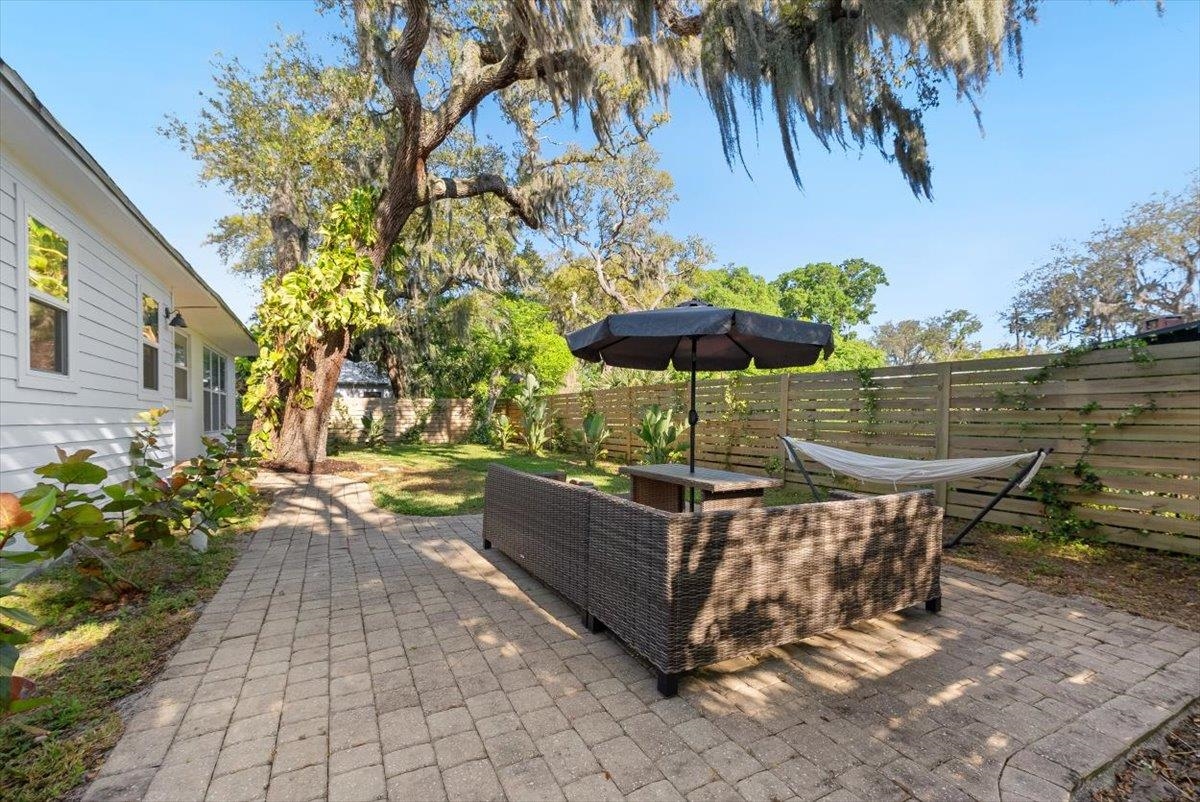 Image 55 of 71 For 22 Madeira Dr