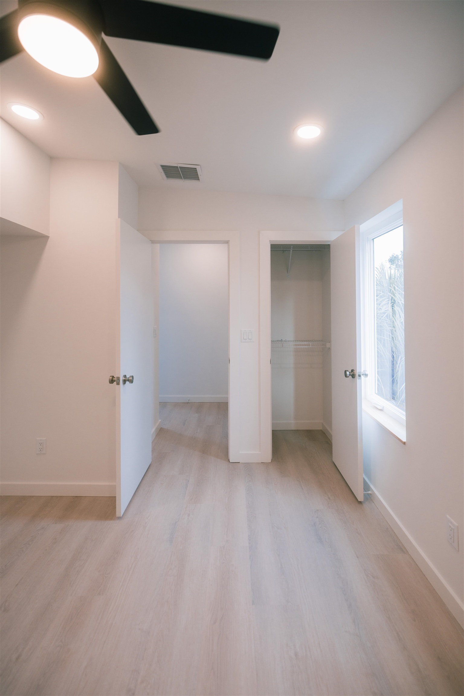 Image 6 of 10 For 51 Hernandez Ave