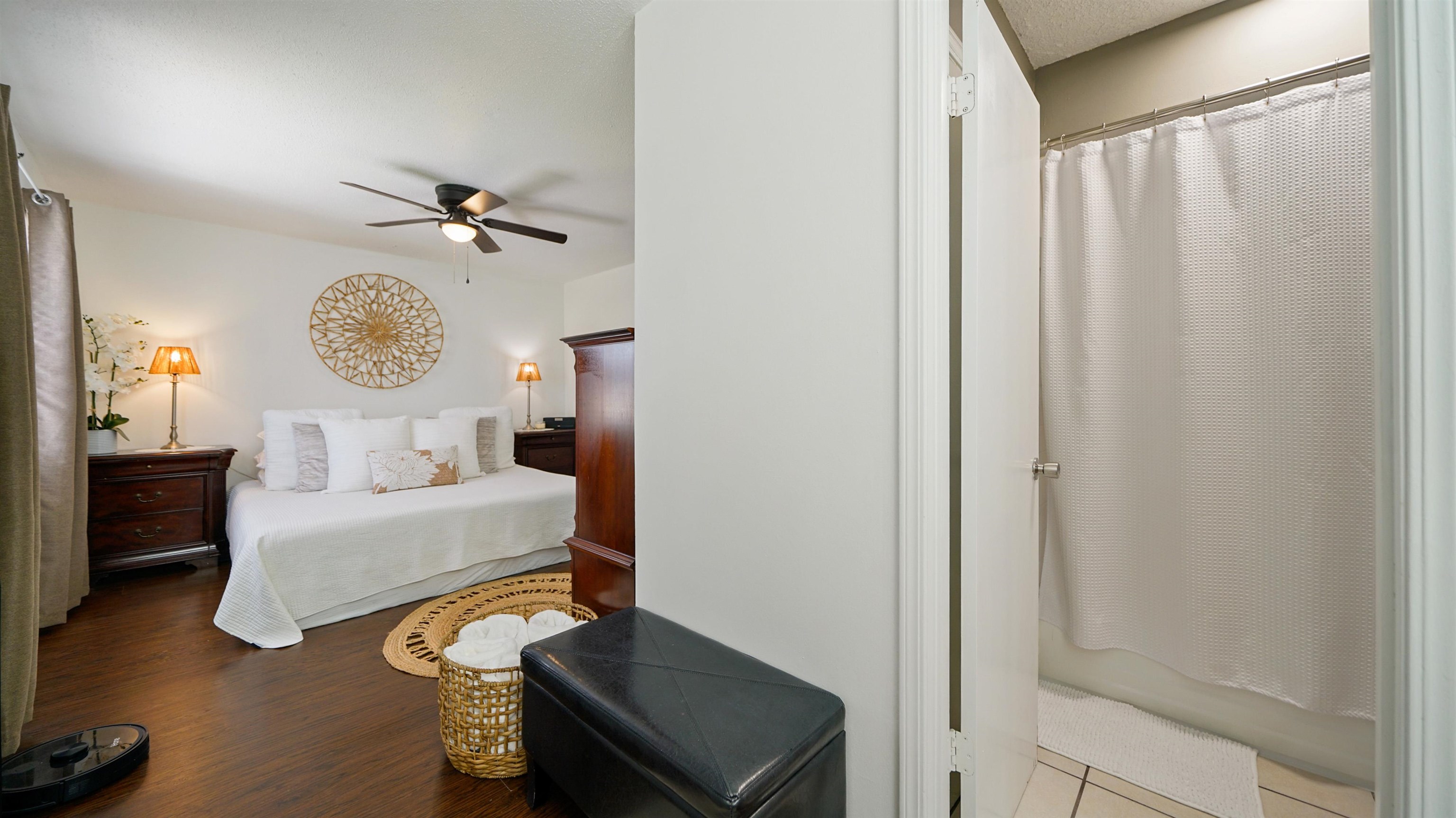 Image 17 of 41 For 4815 Windrush Ln  C-3-b