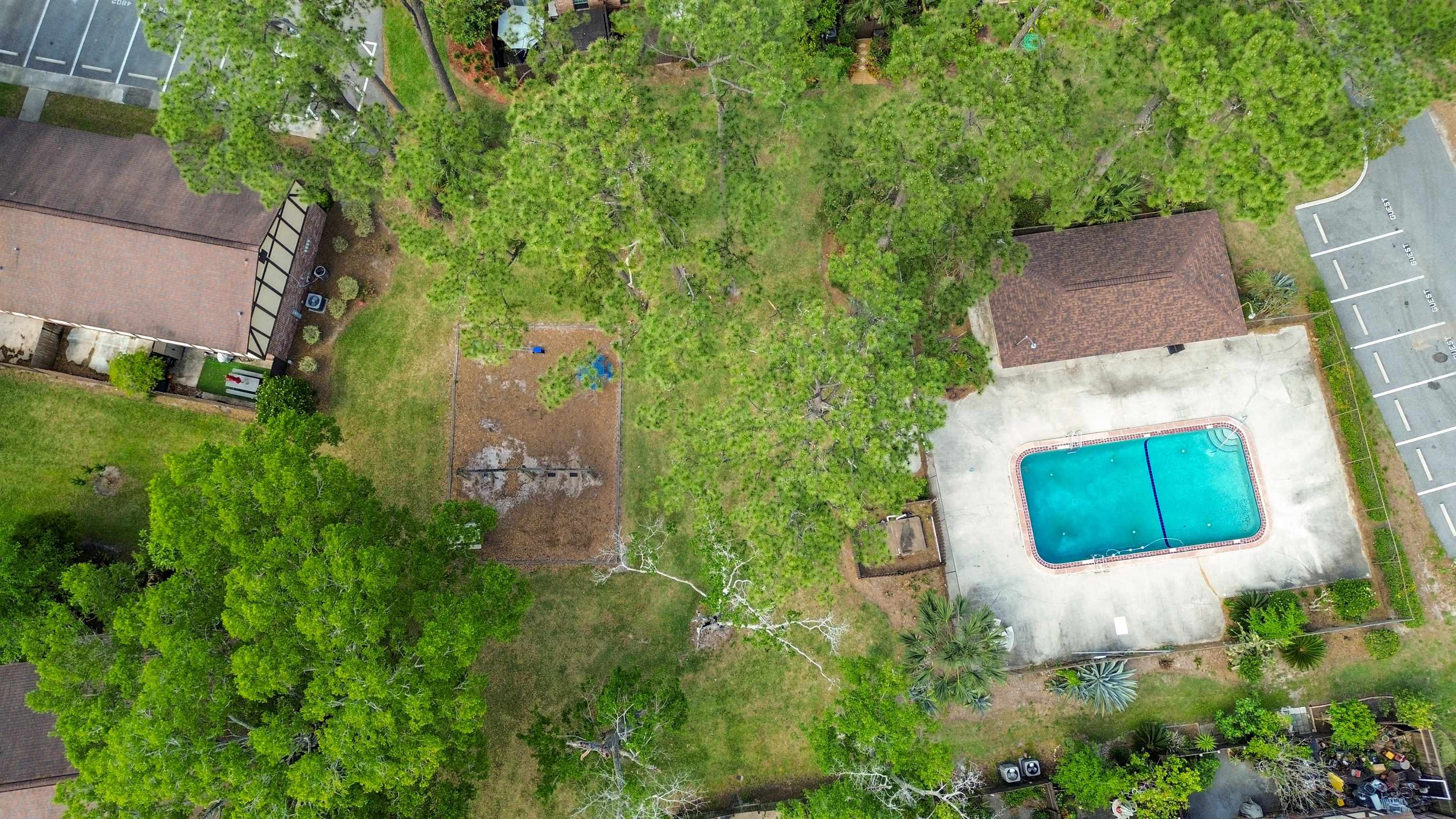 Image 31 of 41 For 4815 Windrush Ln  C-3-b