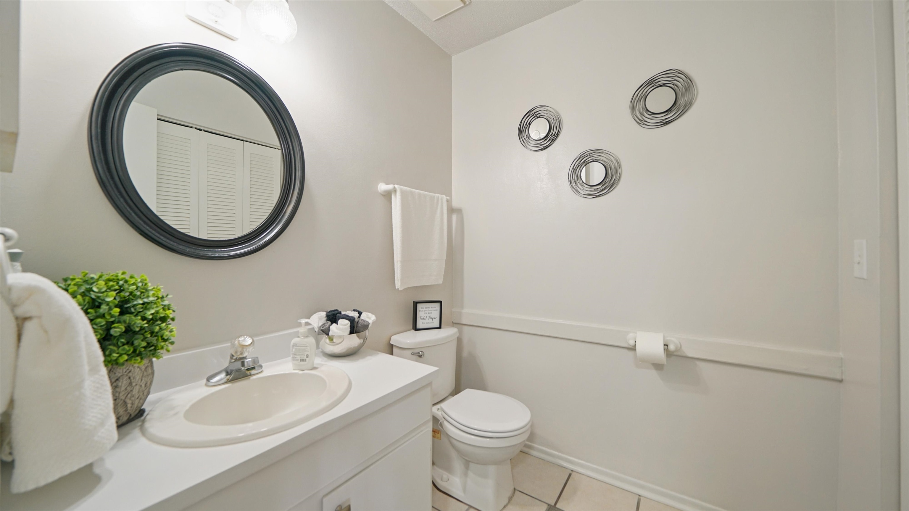 Image 5 of 41 For 4815 Windrush Ln  C-3-b