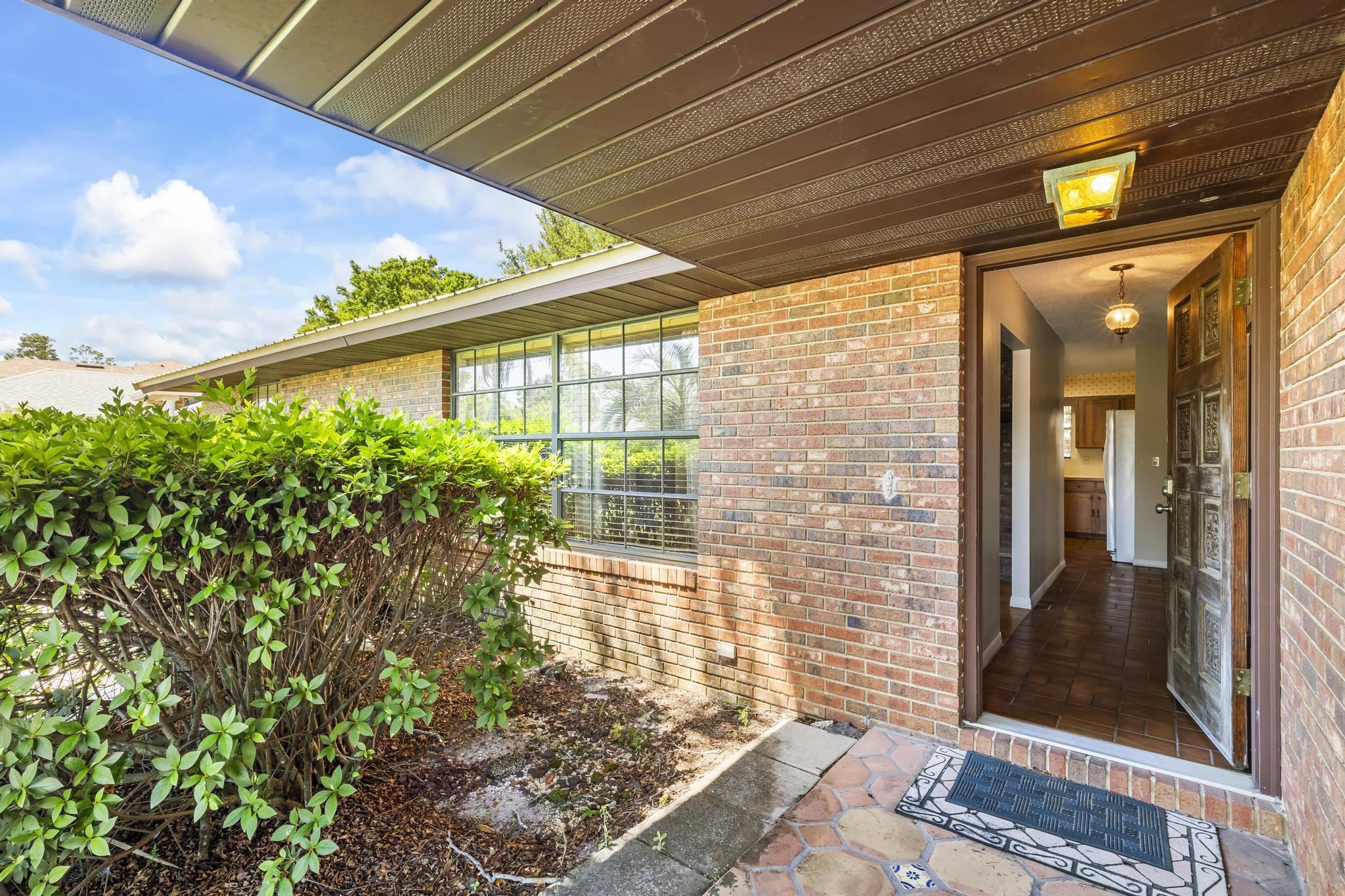Image 4 of 79 For 27 Prairie Ln