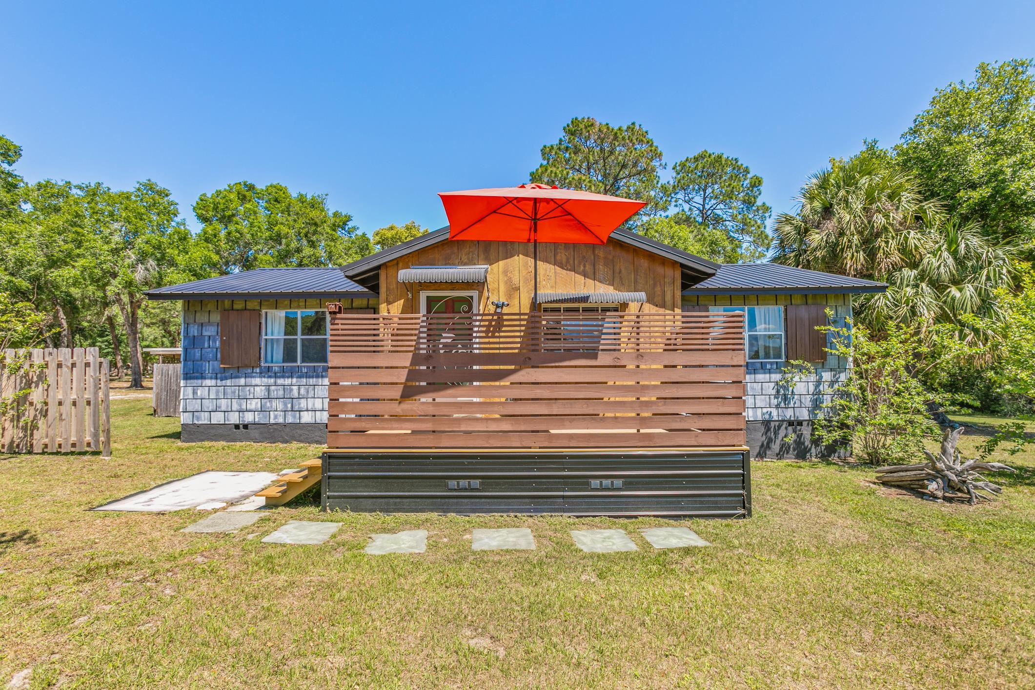 Details for 958 & 954 Grand Rondo W, Crescent City, FL 32112