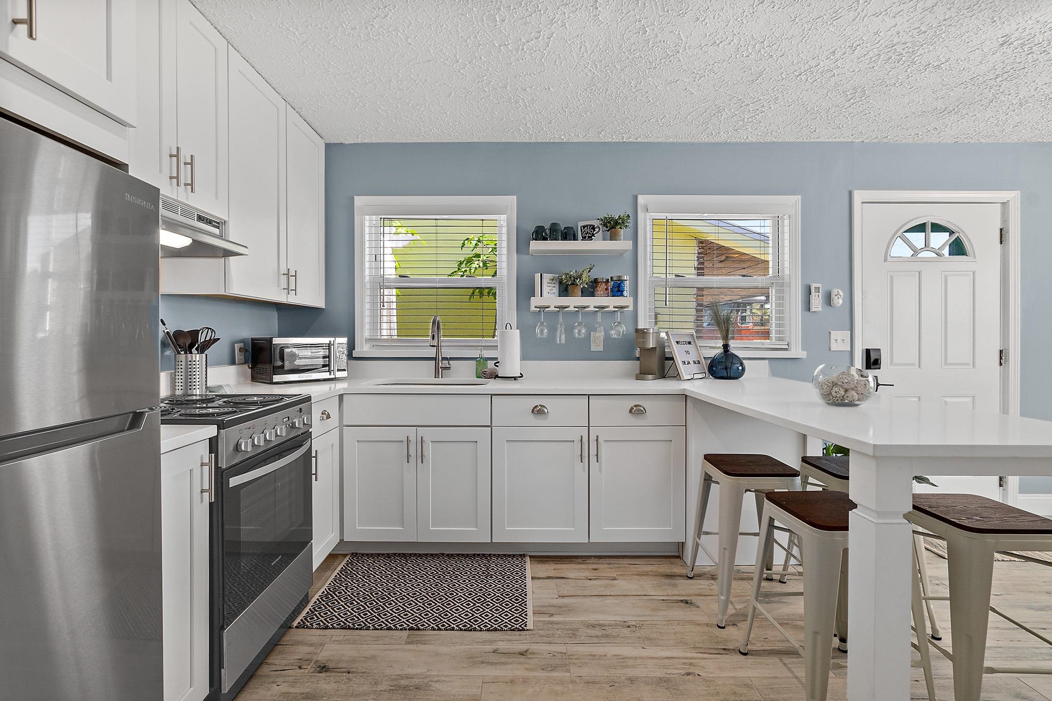 Image 7 of 56 For 106 11th St  