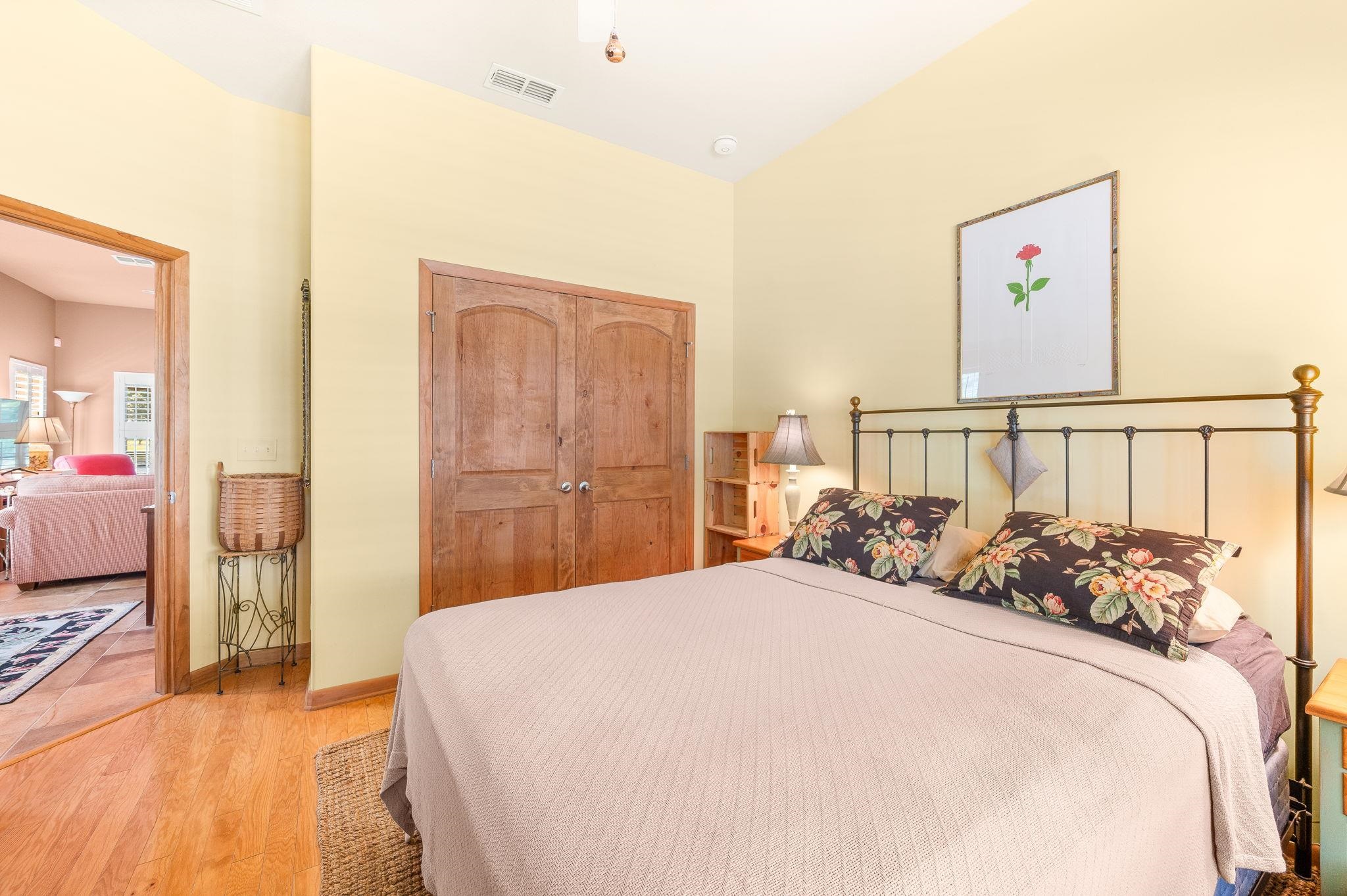 Image 36 of 42 For 99 Grand Ravine Dr