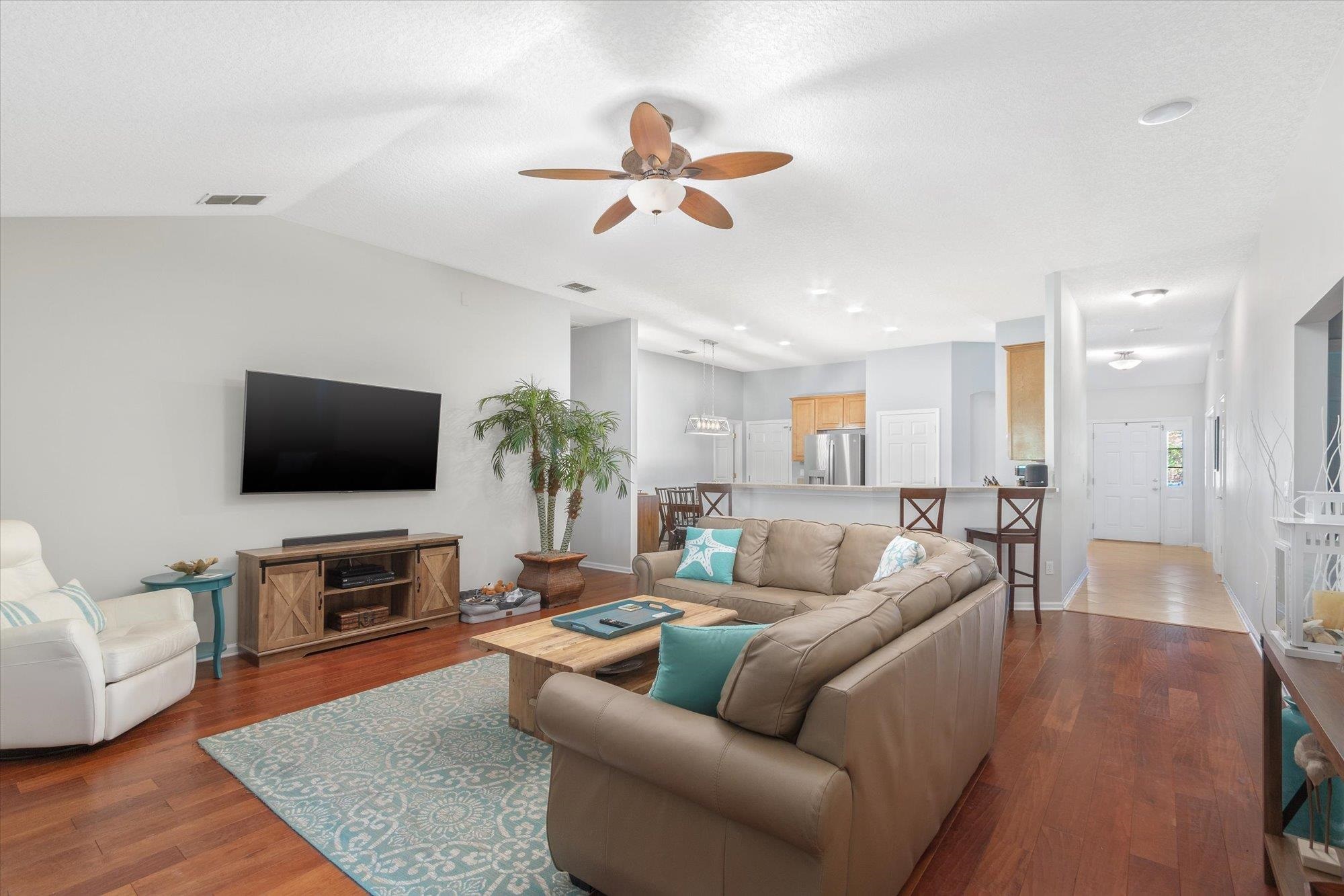 Image 9 of 63 For 1205 Wild Palm Ct