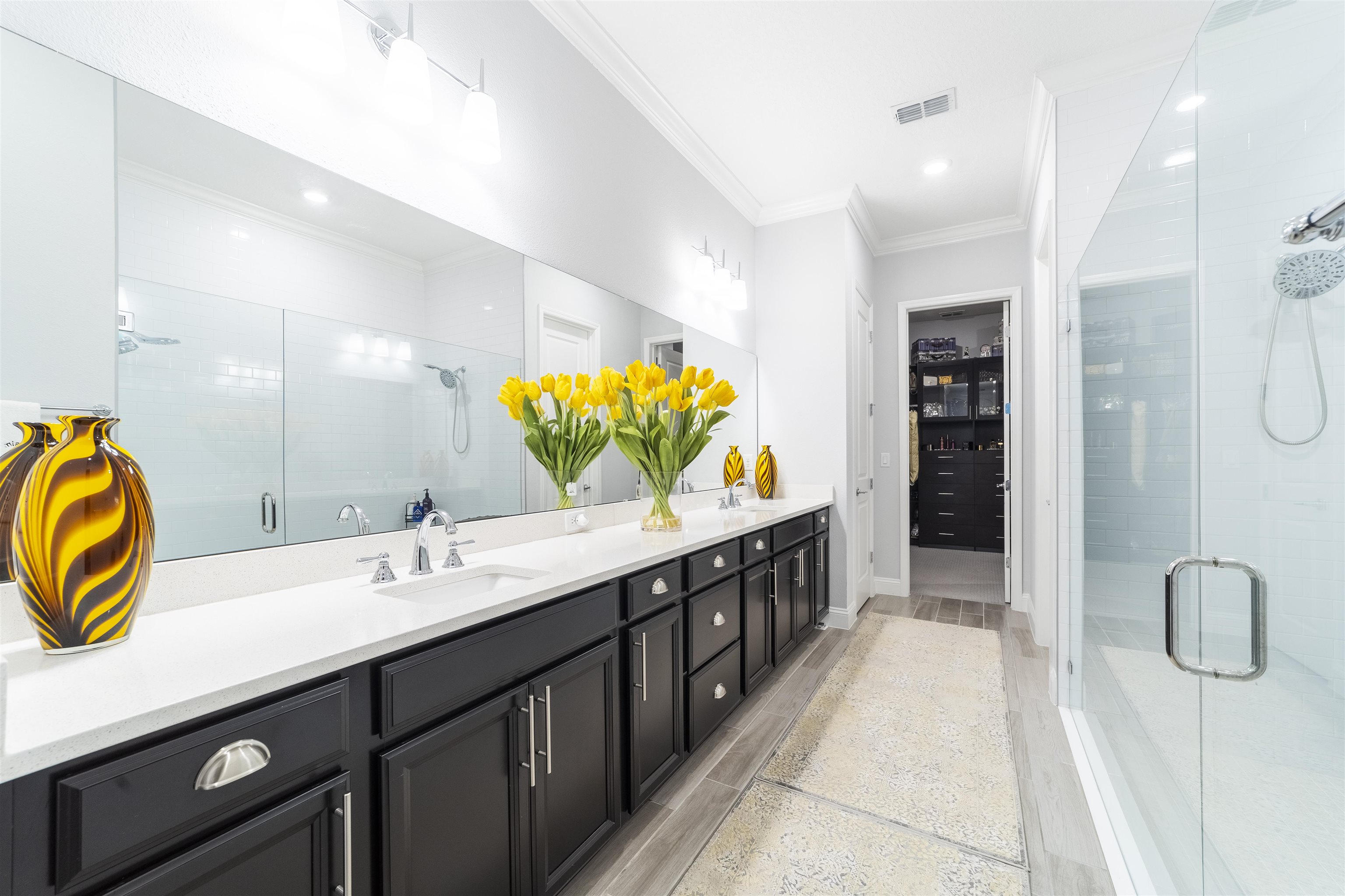 Image 44 of 81 For 261 Waterline Dr