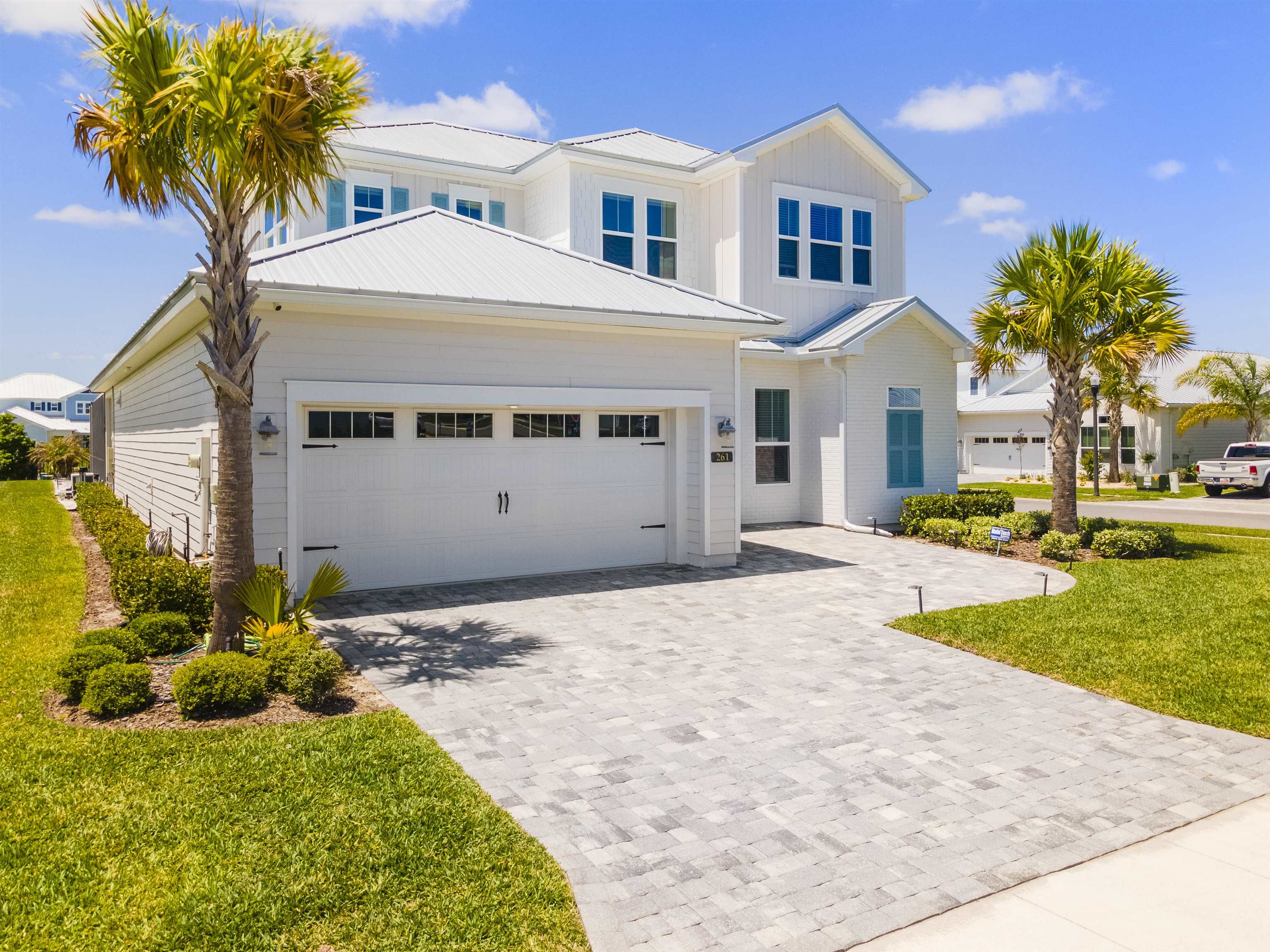Image 8 of 81 For 261 Waterline Dr