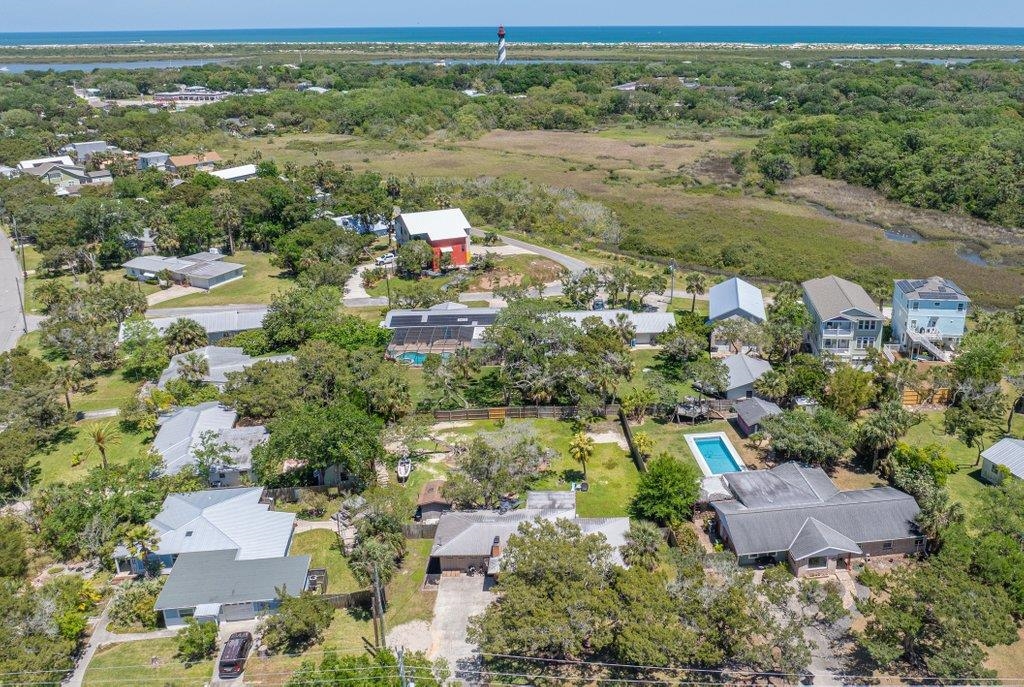 Image 2 of 14 For 204 Coquina Ave