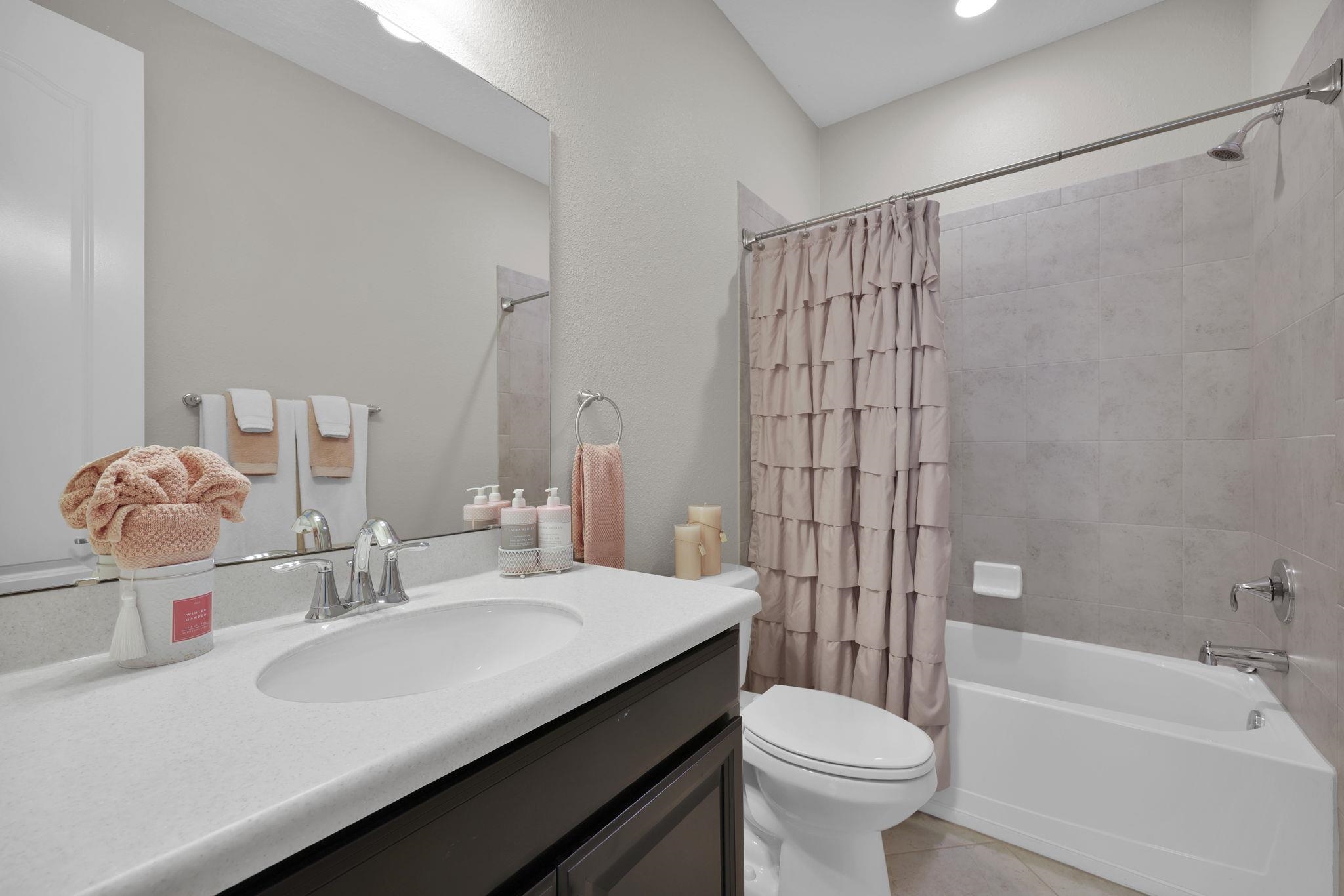 Image 18 of 38 For 2790 Las Calinas Boulevard