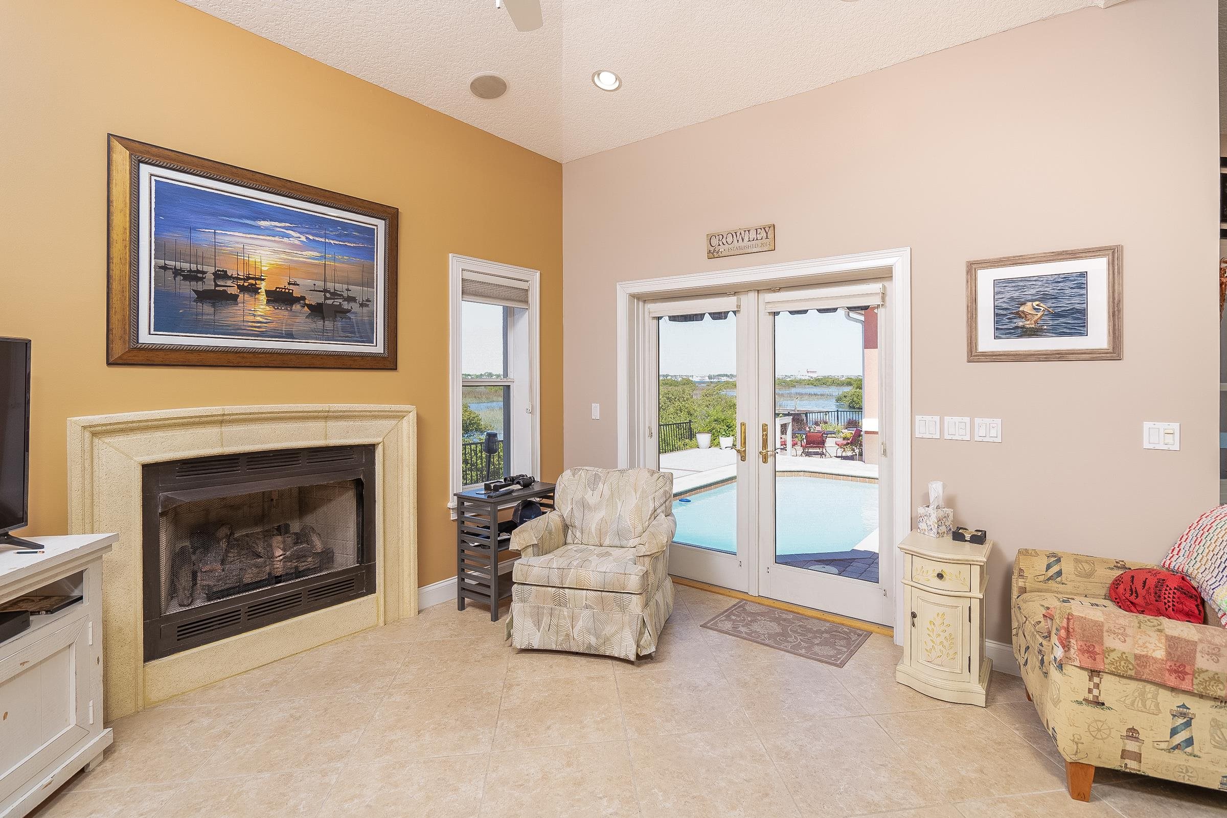 Image 14 of 79 For 219 Coquina Ave