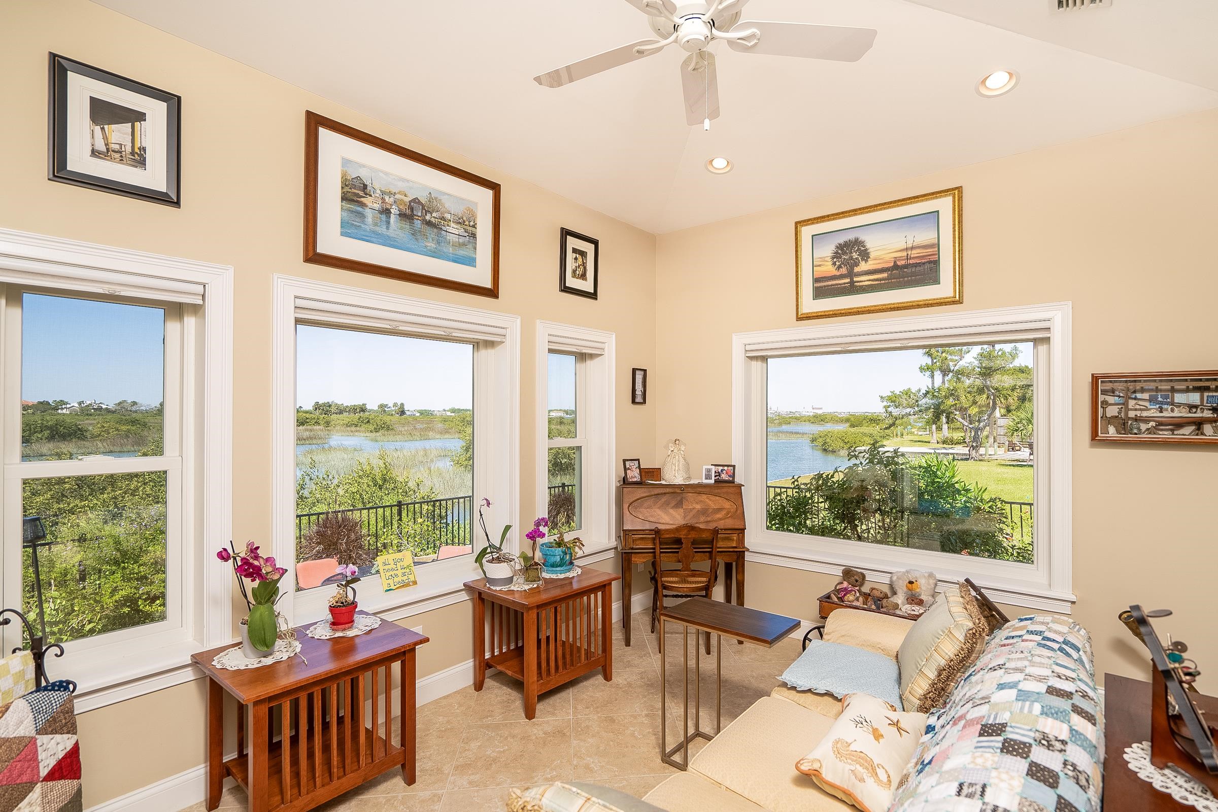 Image 20 of 79 For 219 Coquina Ave