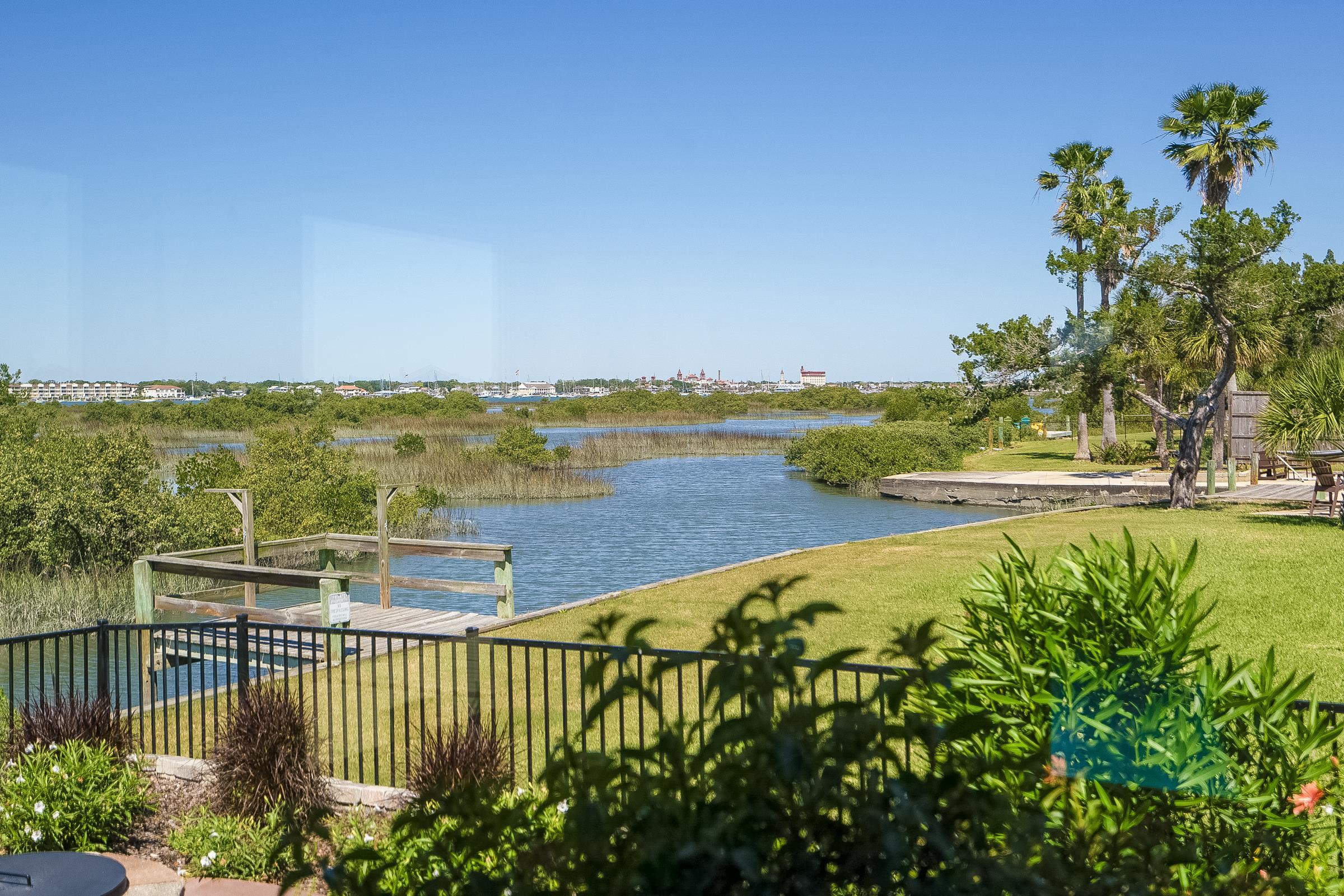 Image 21 of 79 For 219 Coquina Ave