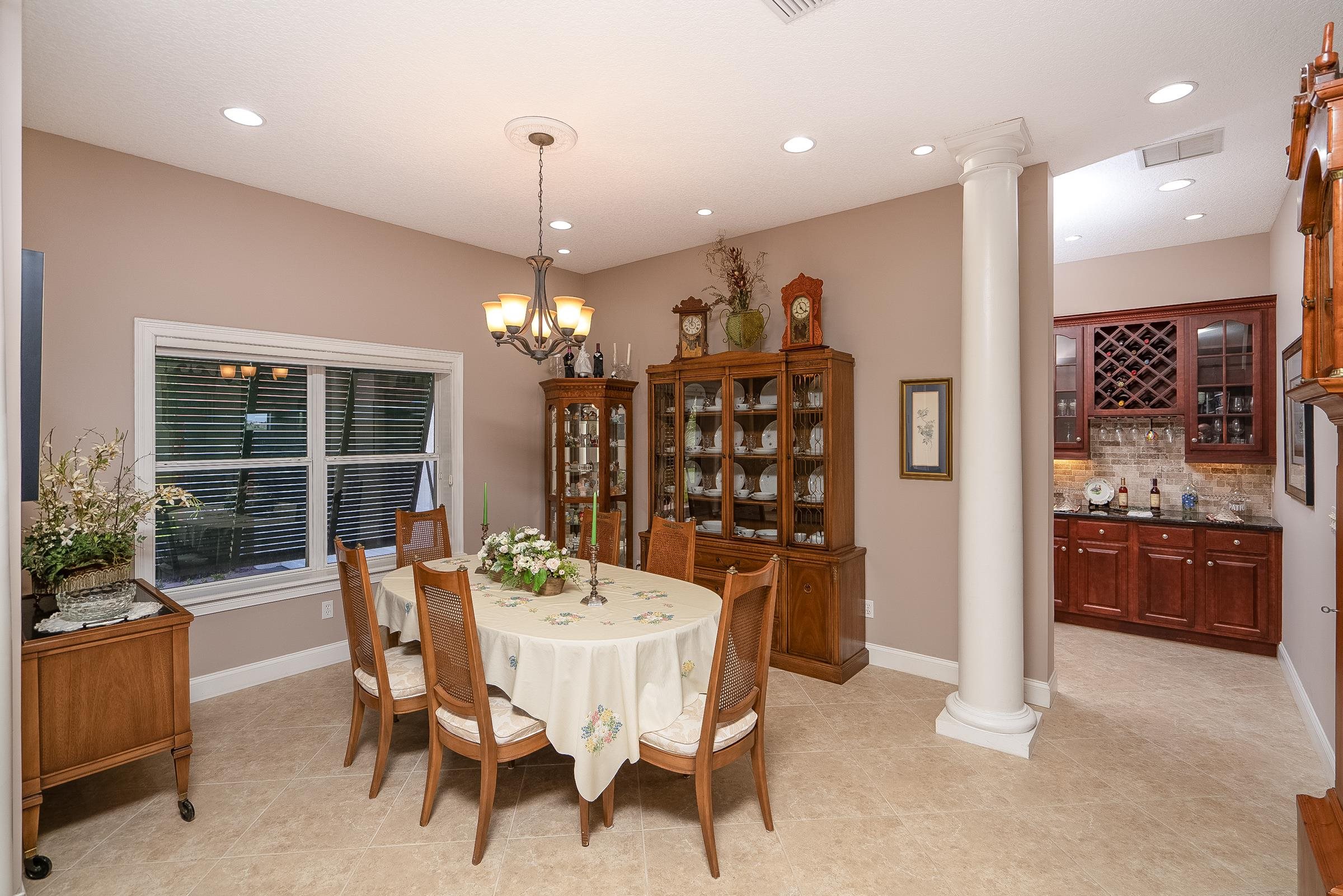 Image 27 of 79 For 219 Coquina Ave