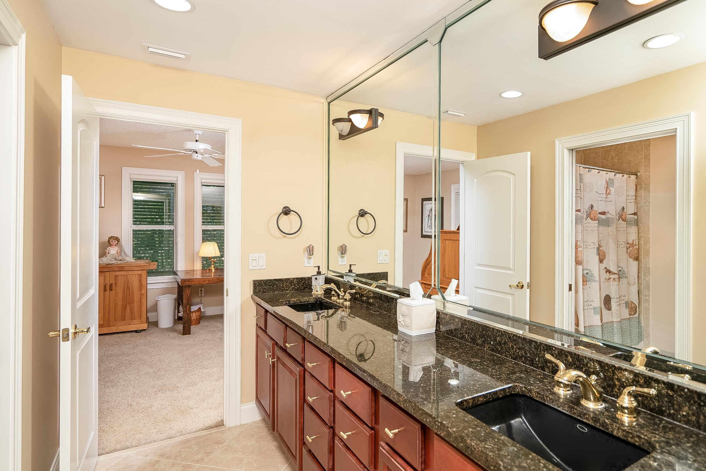 Image 33 of 79 For 219 Coquina Ave