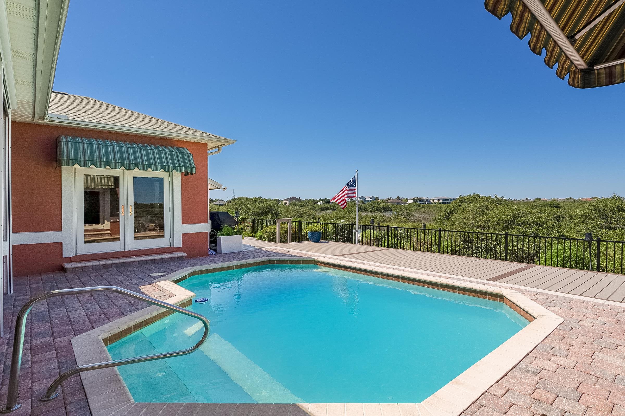 Image 43 of 79 For 219 Coquina Ave