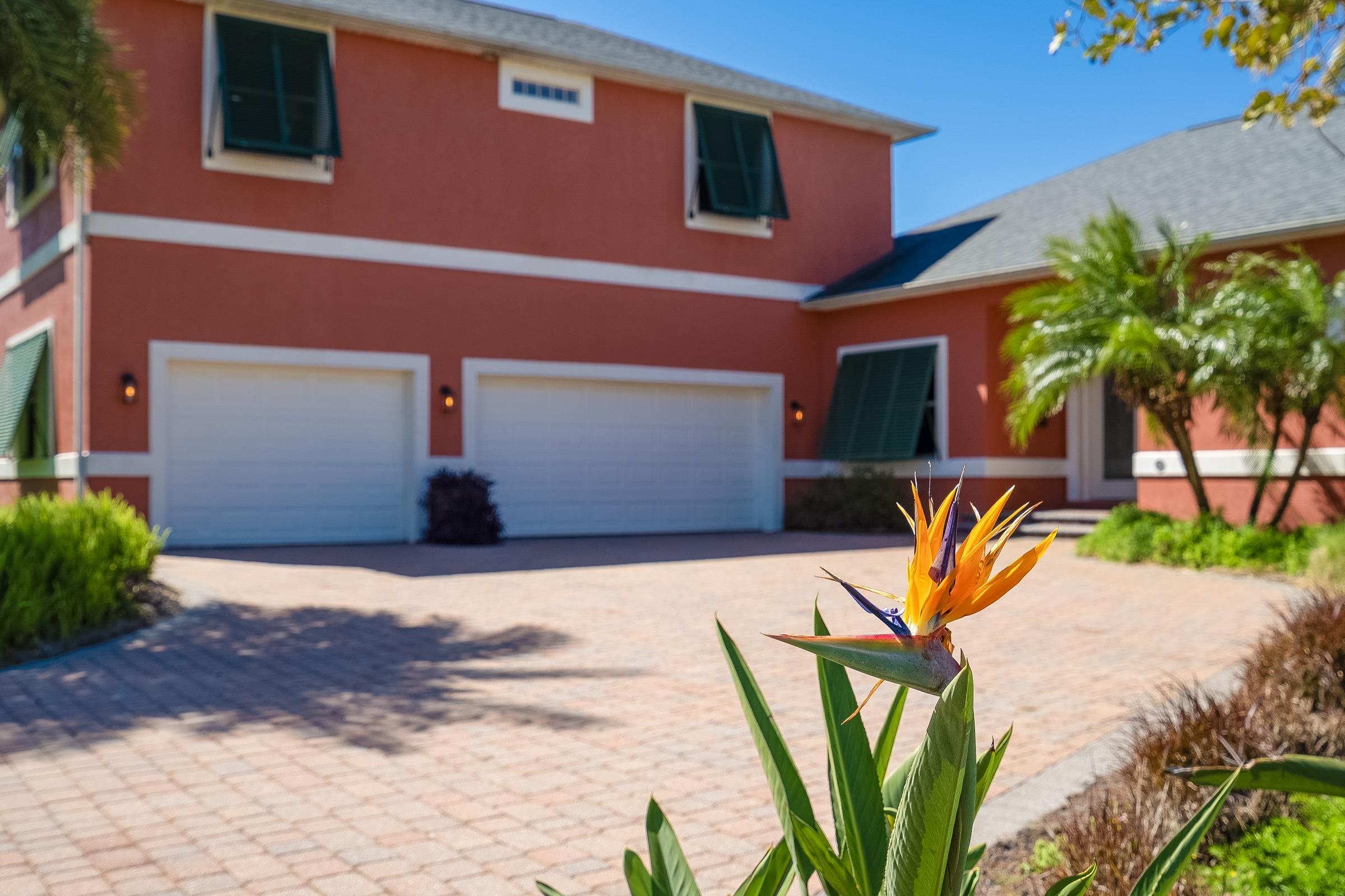 Image 55 of 79 For 219 Coquina Ave