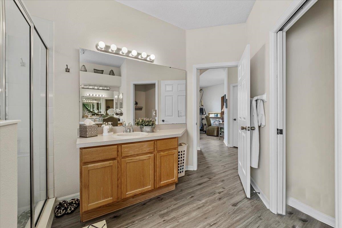 Image 42 of 49 For 21 Whittingham Ln