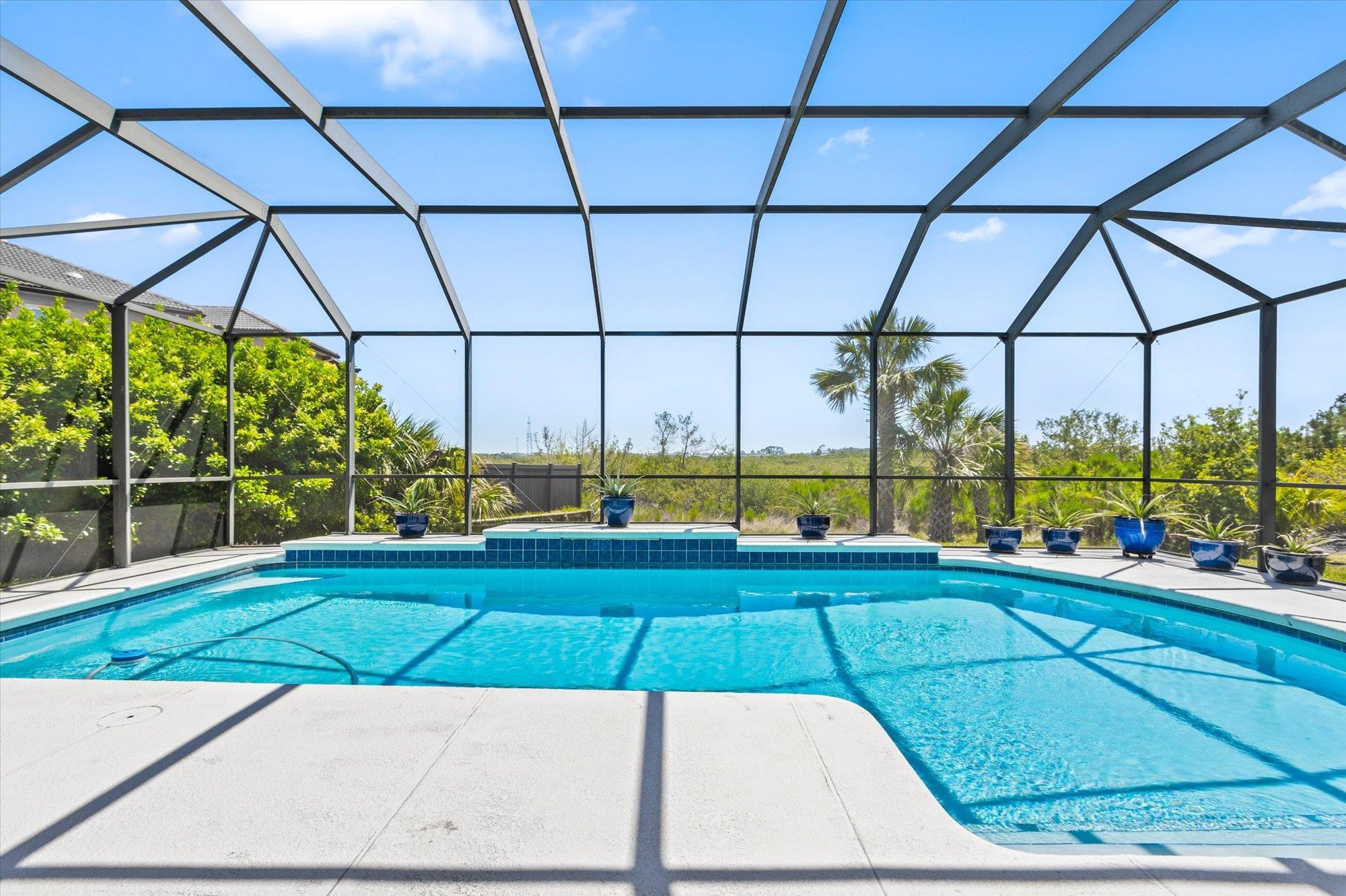 Image 11 of 47 For 187 Spartina Ave