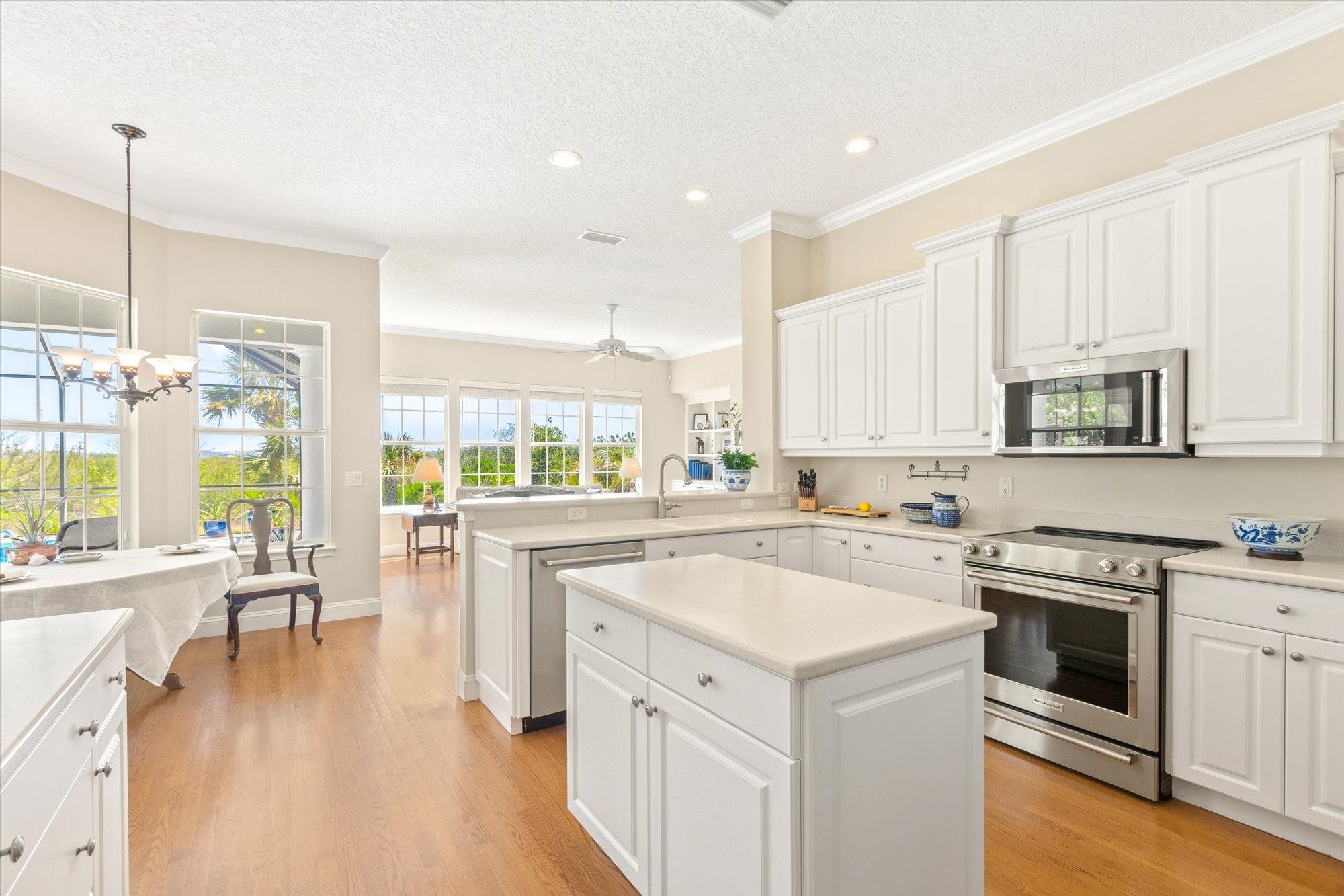 Image 19 of 47 For 187 Spartina Ave