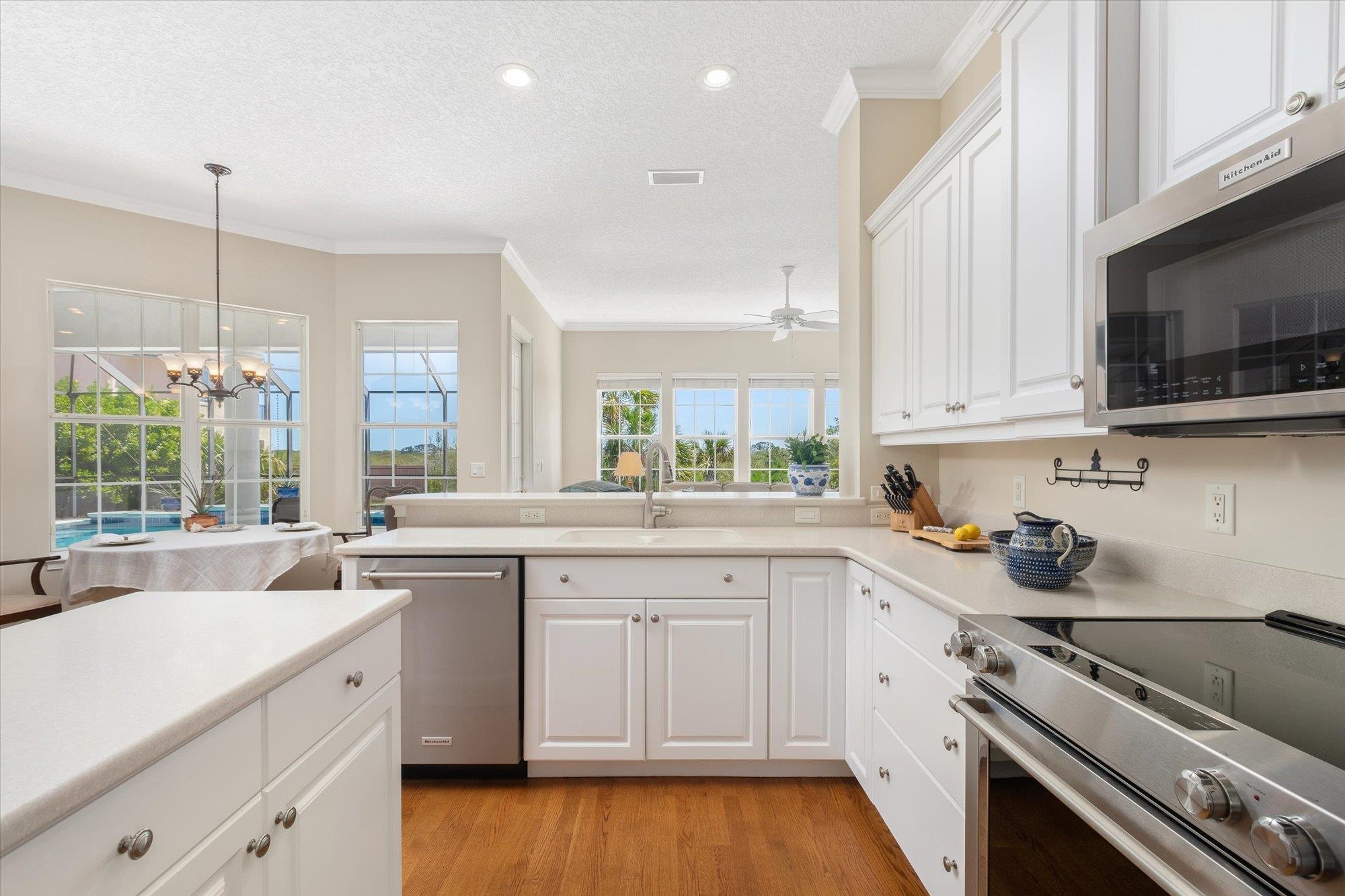 Image 20 of 47 For 187 Spartina Ave
