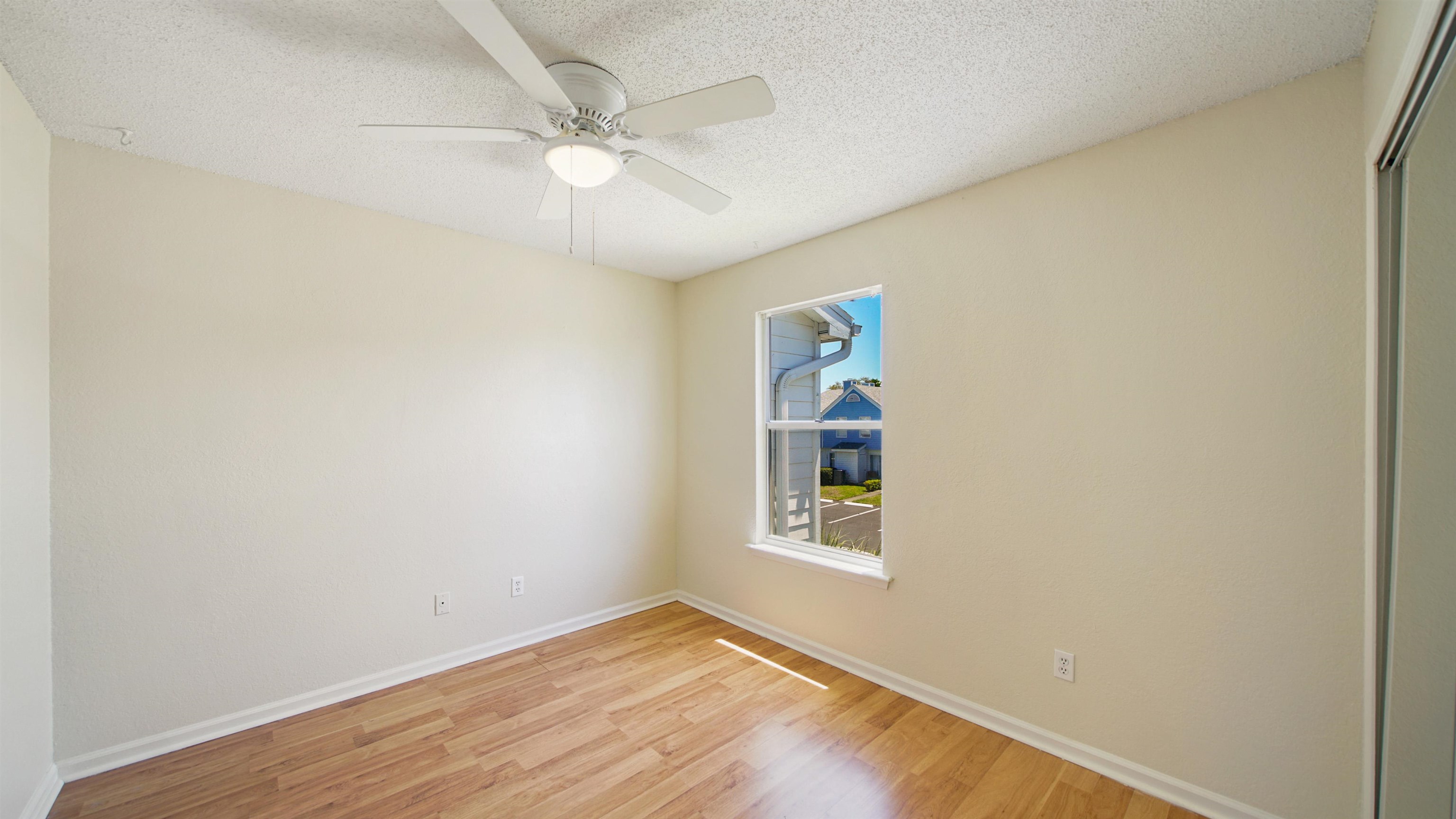 Image 19 of 25 For 791 Assisi Ln  1504