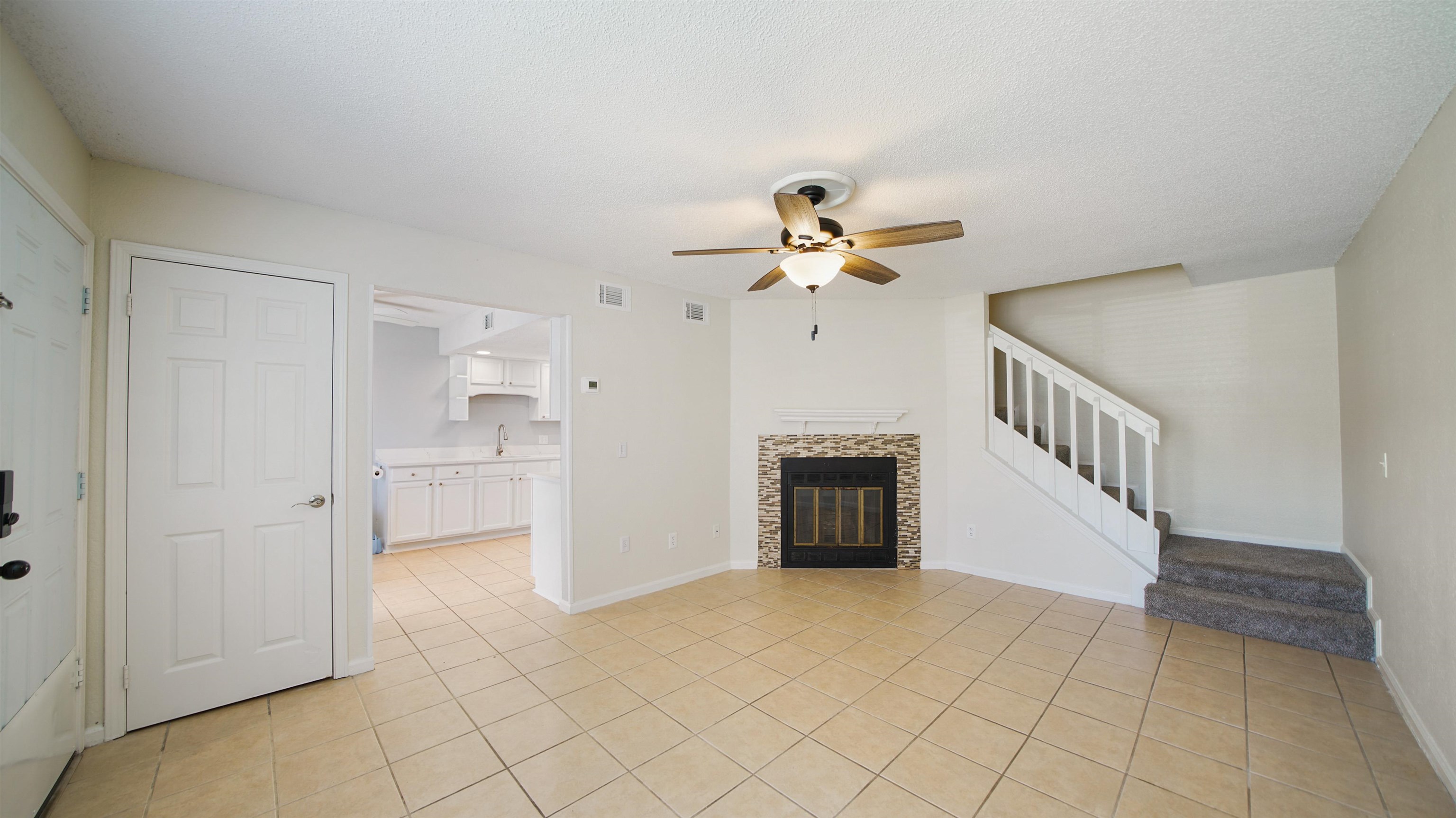 Image 2 of 25 For 791 Assisi Ln  1504