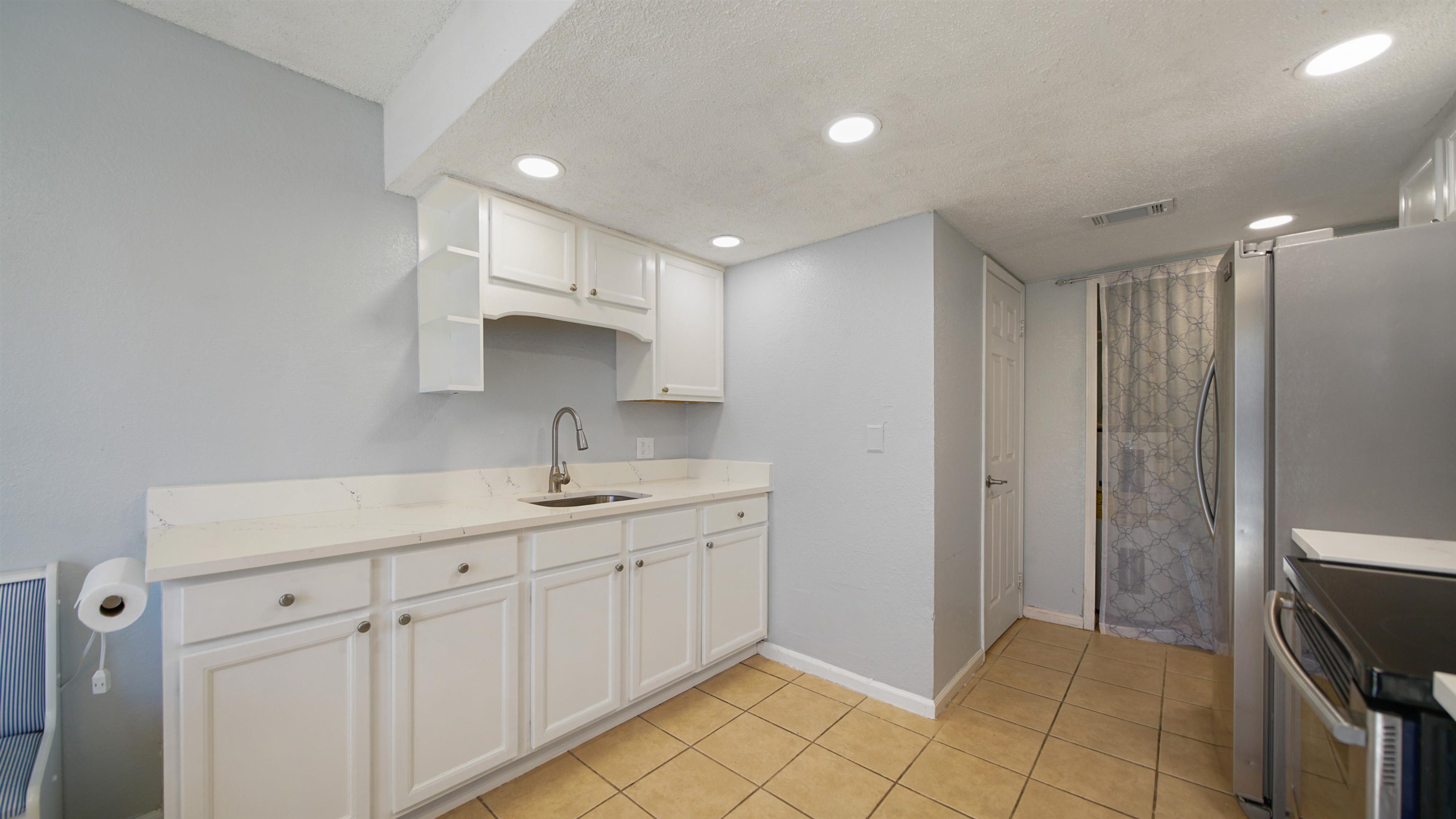 Image 4 of 25 For 791 Assisi Ln  1504