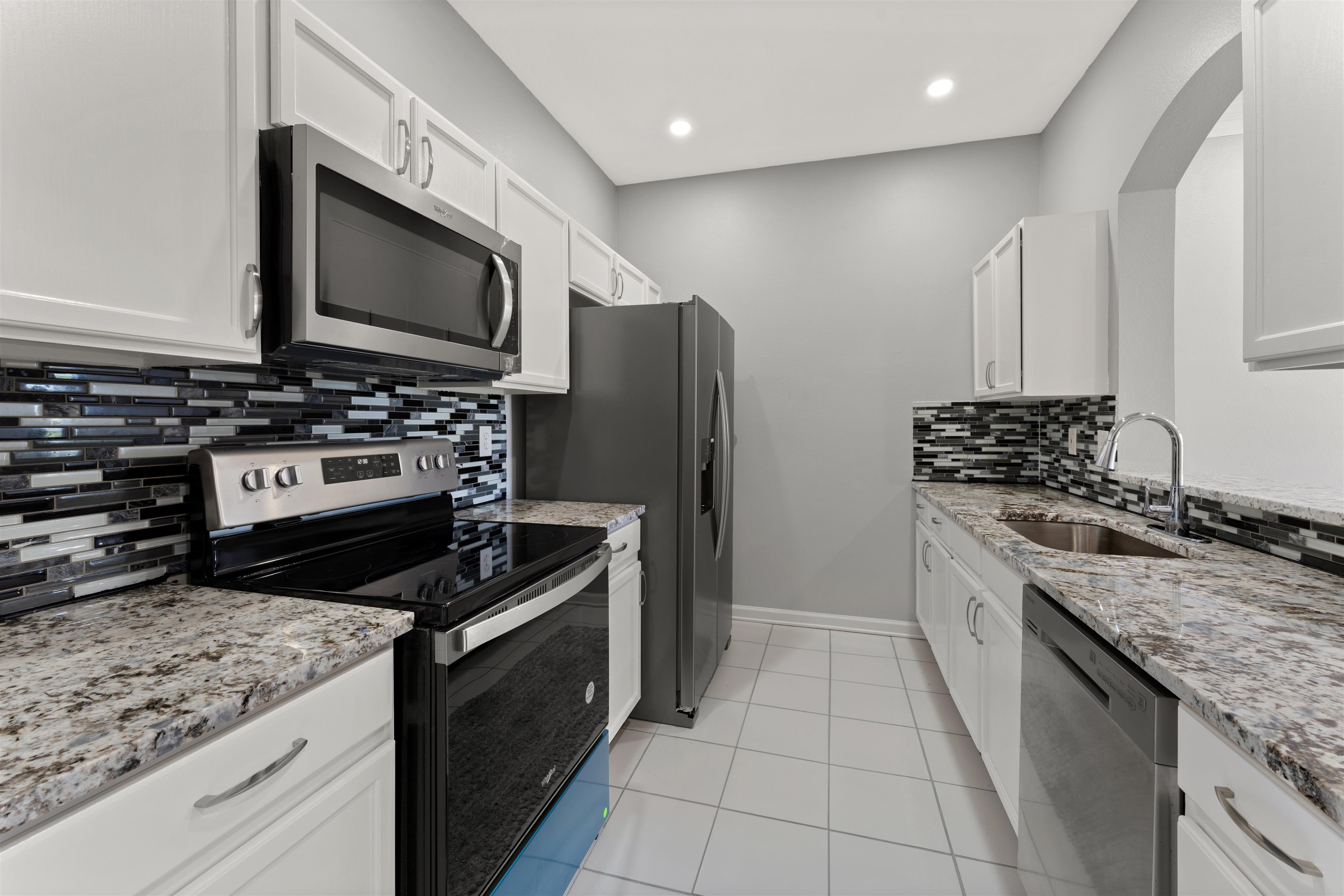 Details for 7990 Baymeadows Rd  311, Jacksonville, FL 32256