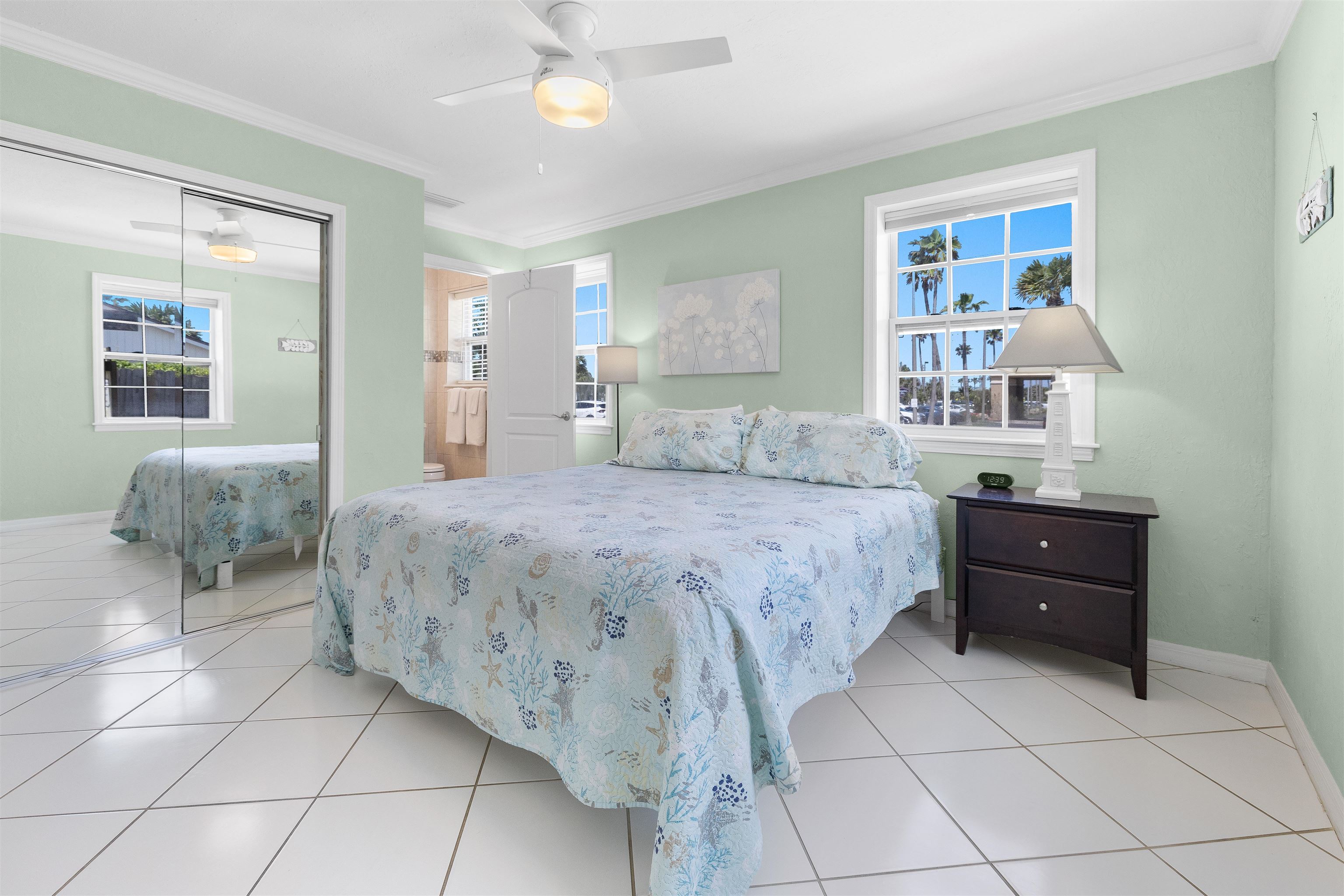 Image 30 of 92 For 12 13th St  