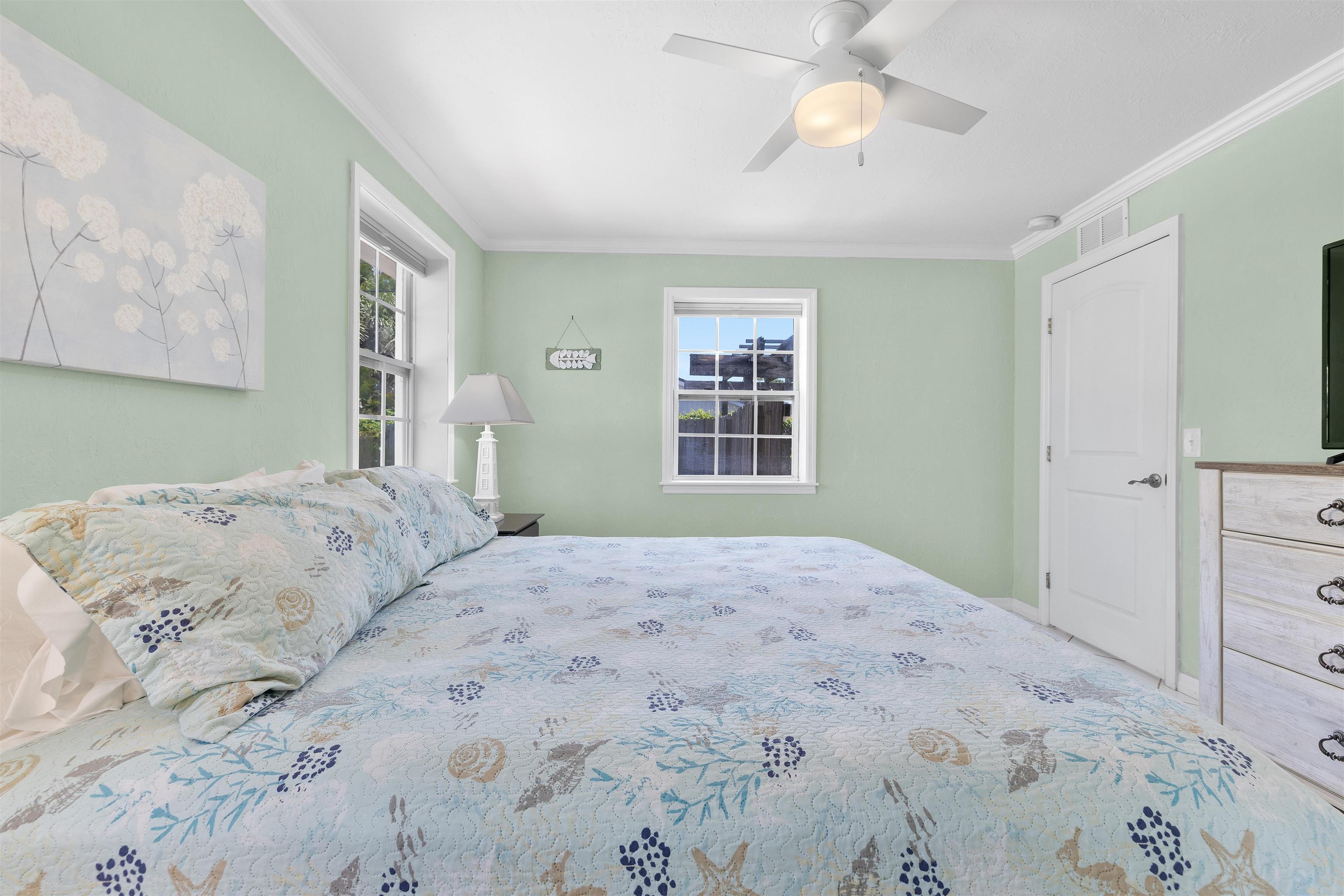 Image 31 of 92 For 12 13th St  