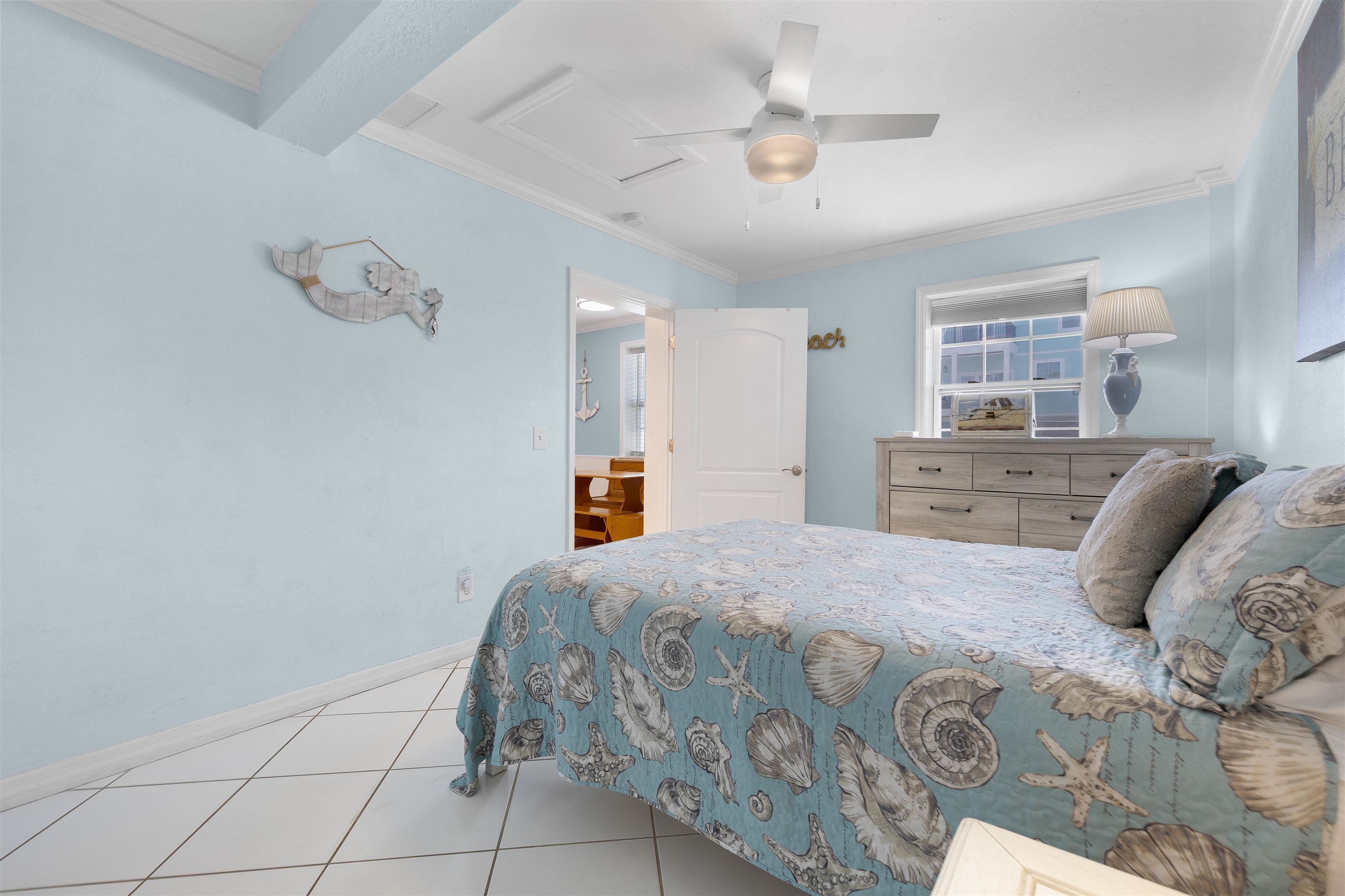Image 34 of 92 For 12 13th St  