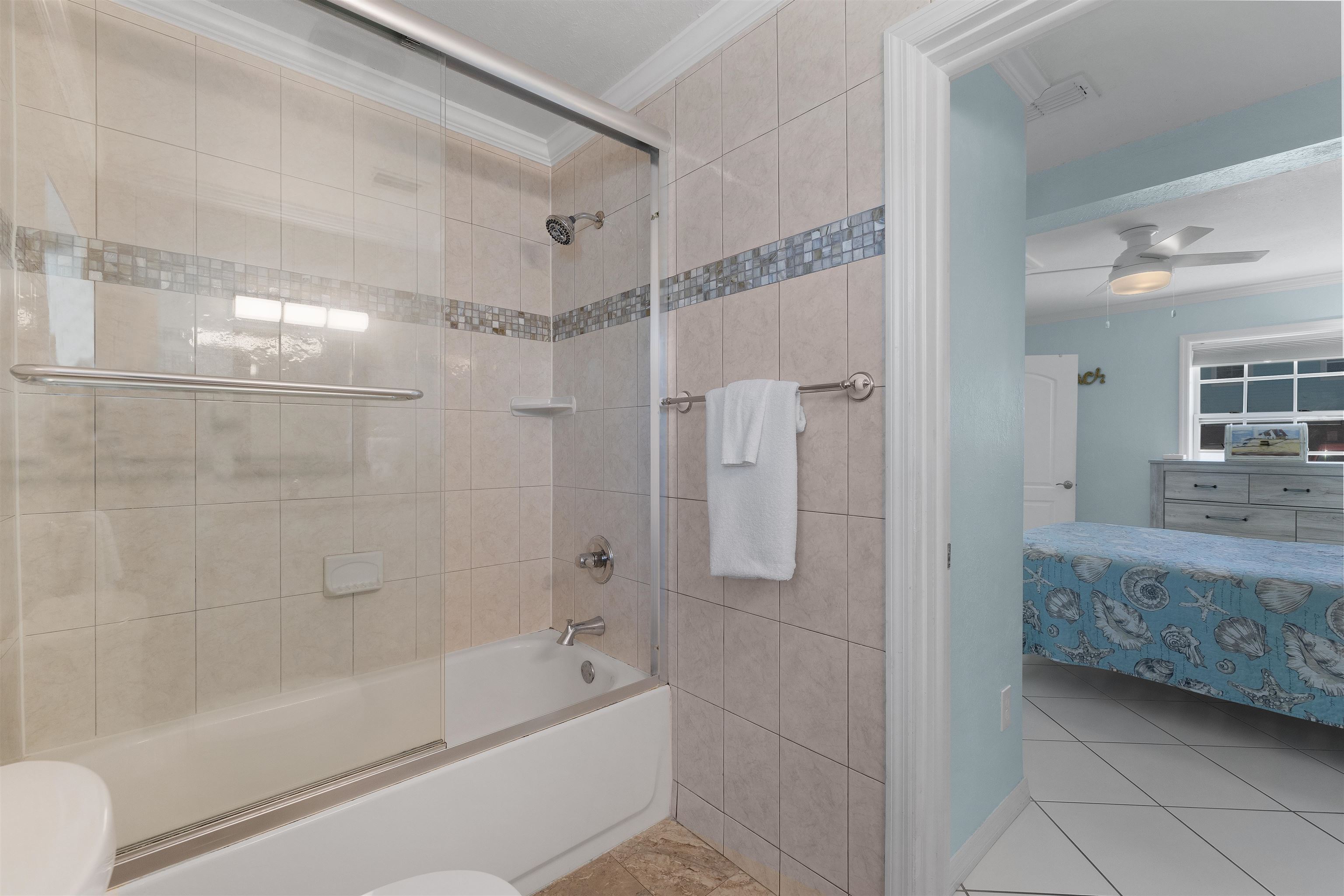 Image 36 of 92 For 12 13th St  
