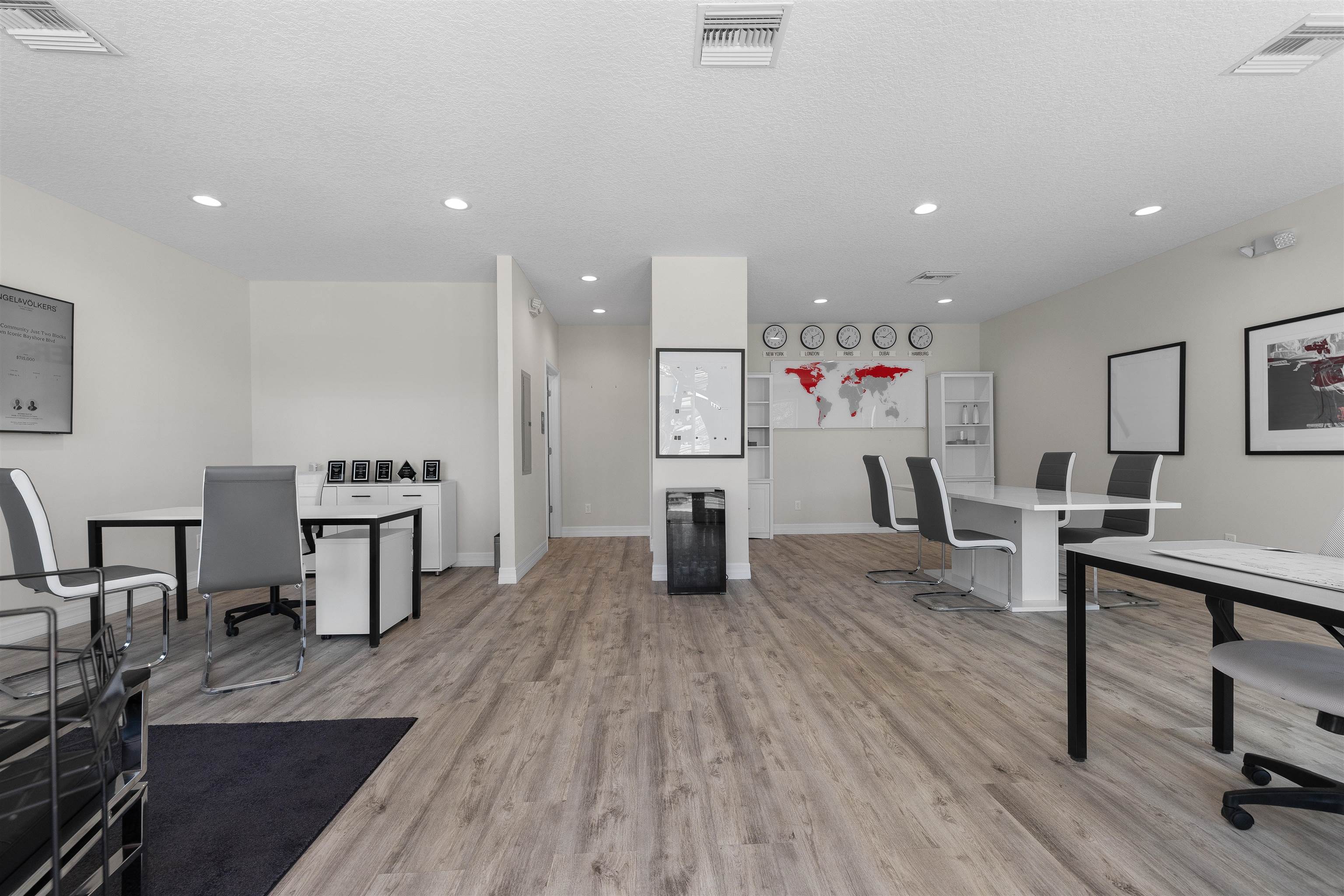 Image 39 of 92 For 12 13th St  
