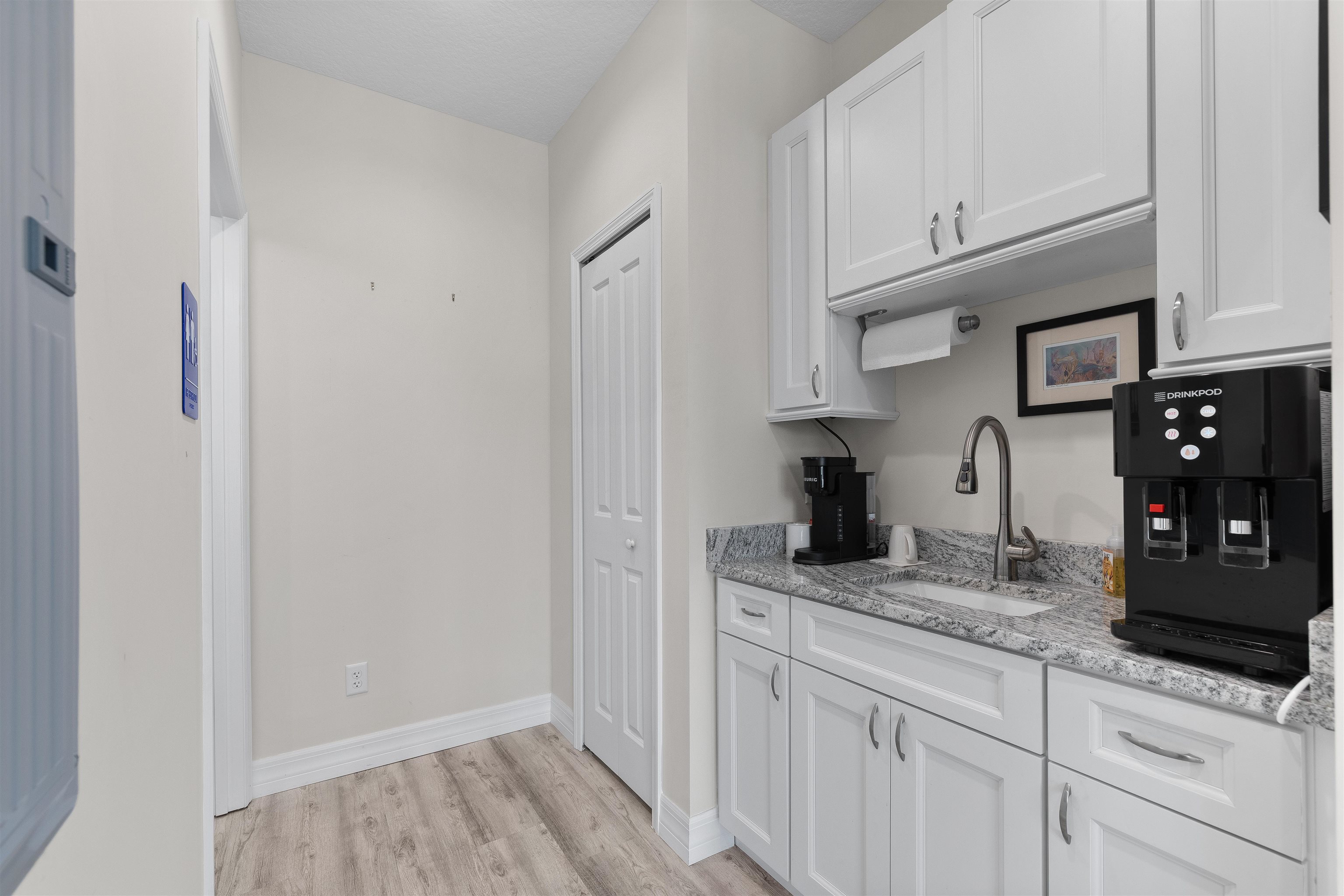 Image 42 of 92 For 12 13th St  