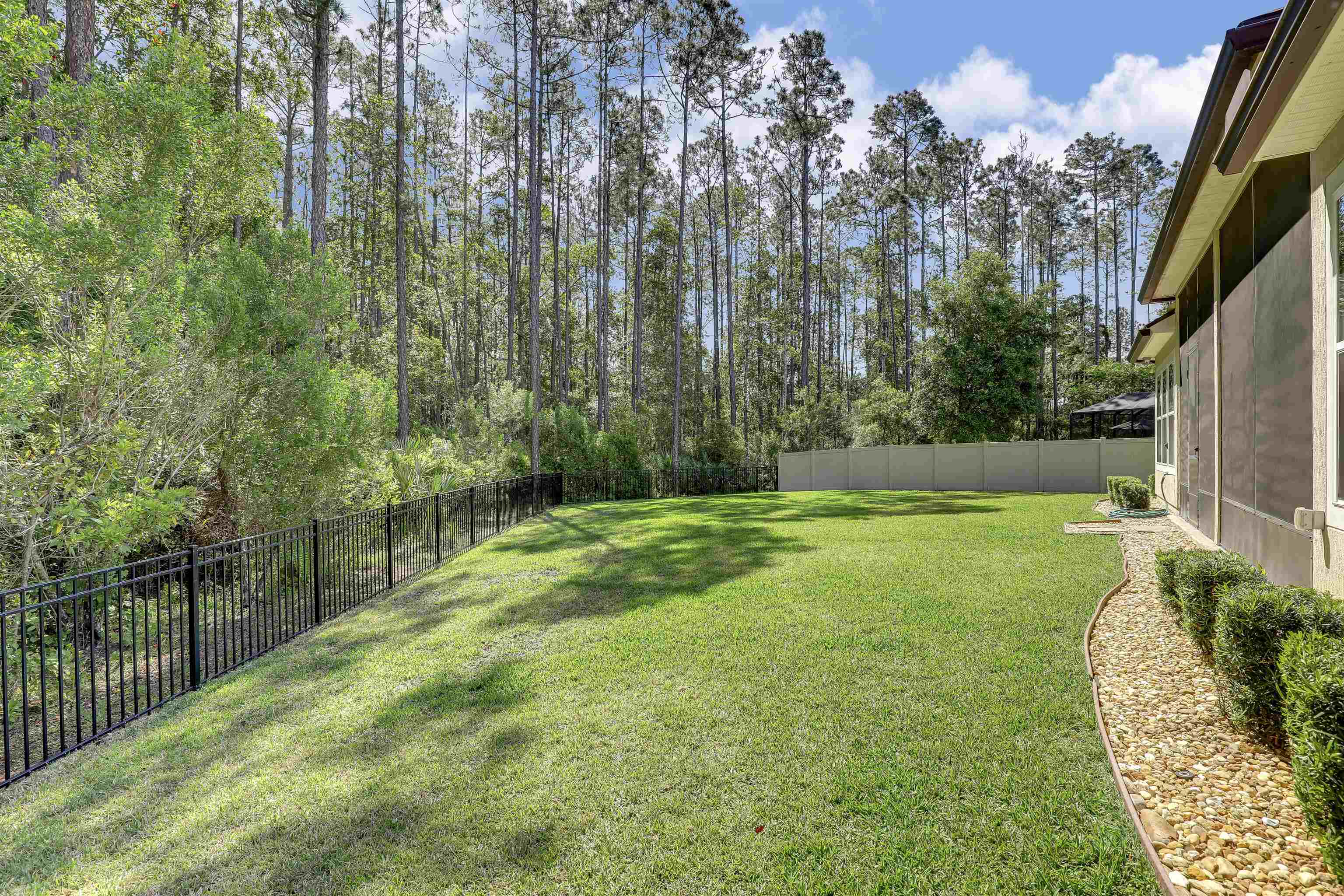 Image 52 of 68 For 45 King Palm Ct