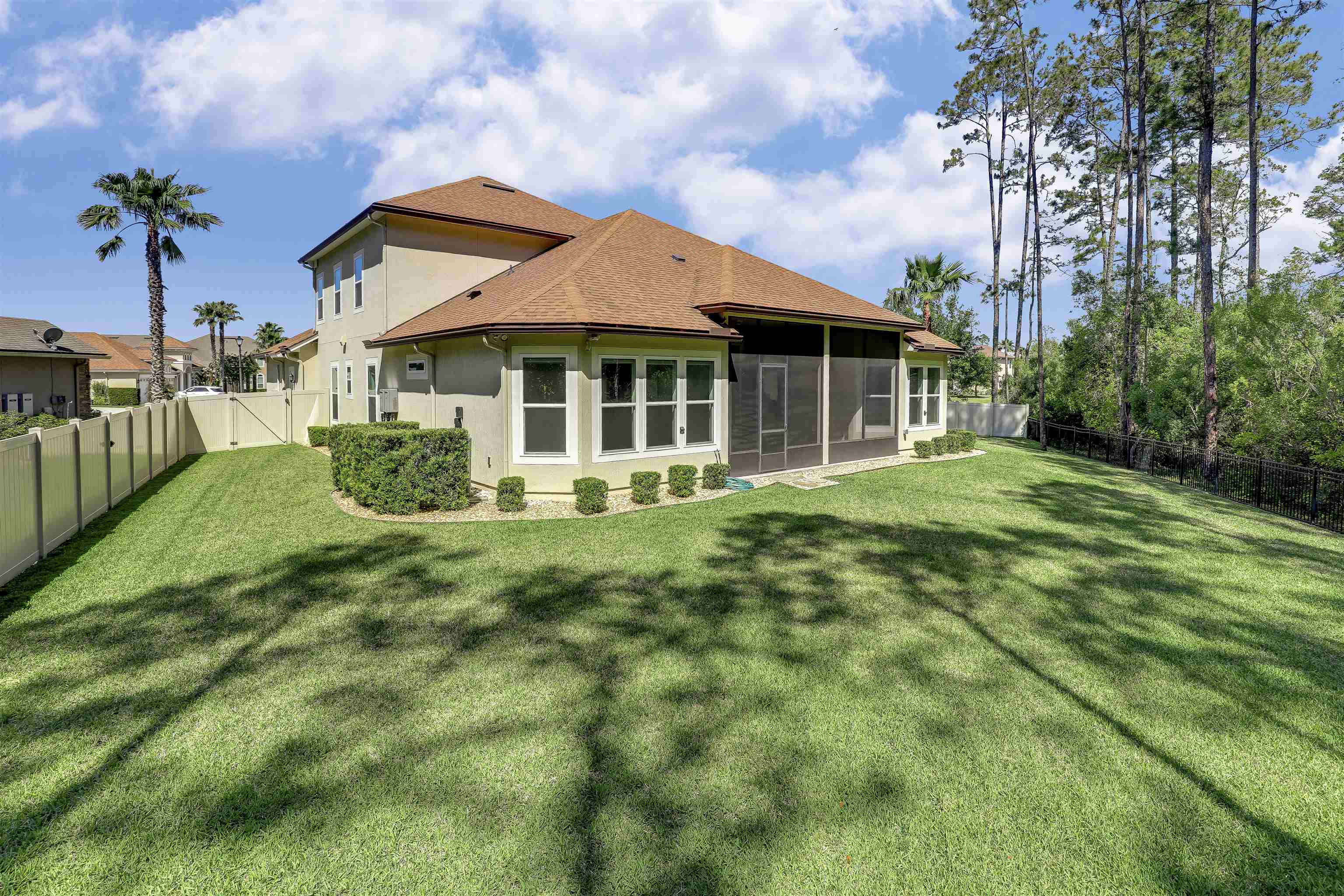 Image 53 of 68 For 45 King Palm Ct