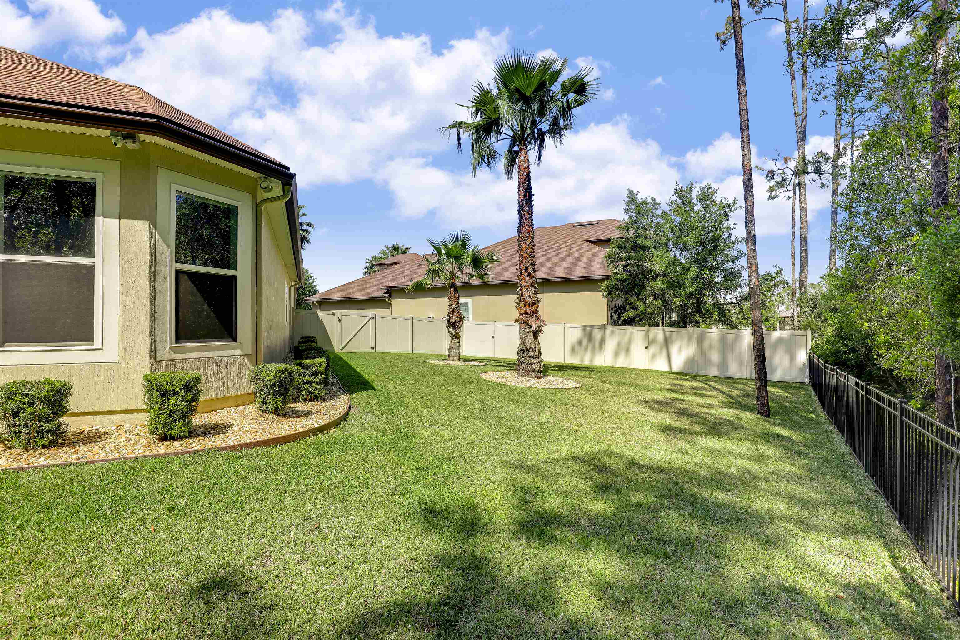 Image 54 of 68 For 45 King Palm Ct