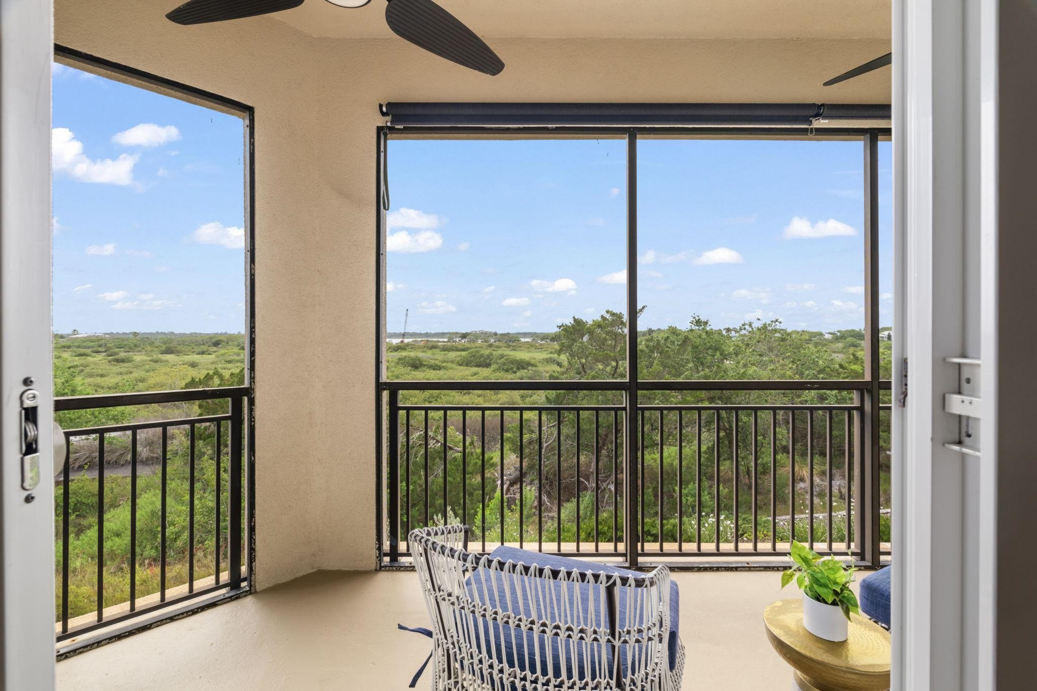 Image 35 of 61 For 170 Pantano Cay Blvd  4202