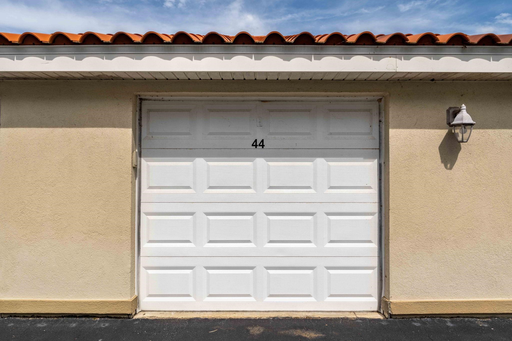 Image 38 of 61 For 170 Pantano Cay Blvd  4202