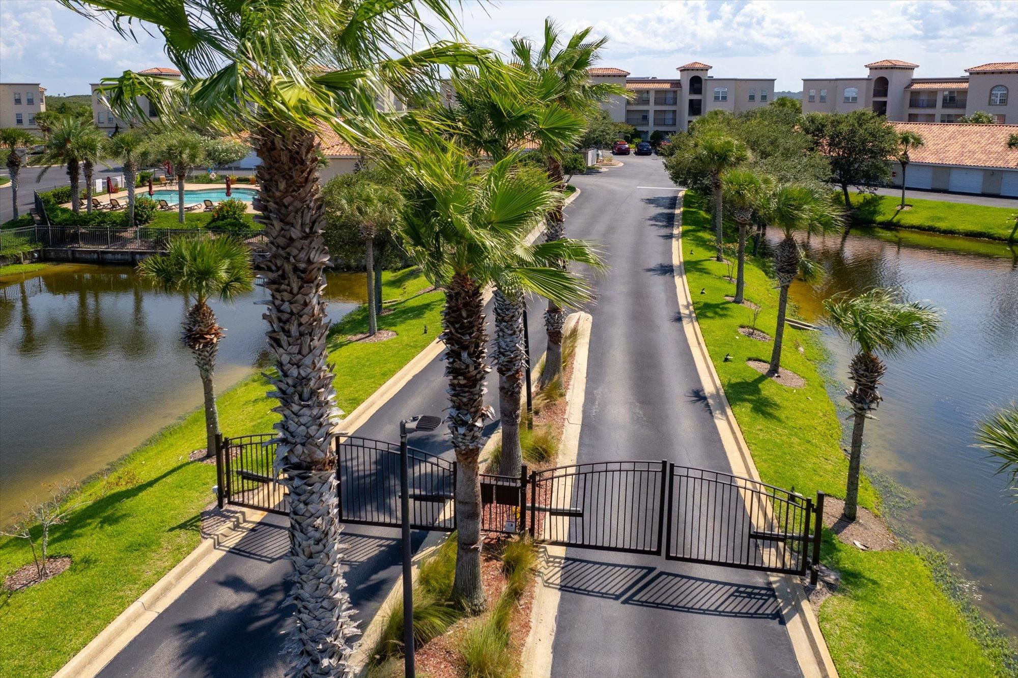 Image 44 of 61 For 170 Pantano Cay Blvd  4202
