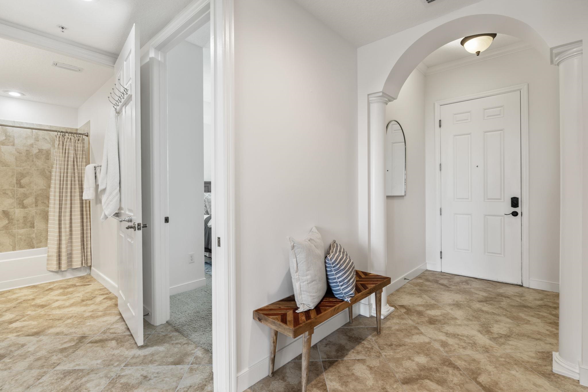 Image 6 of 61 For 170 Pantano Cay Blvd  4202