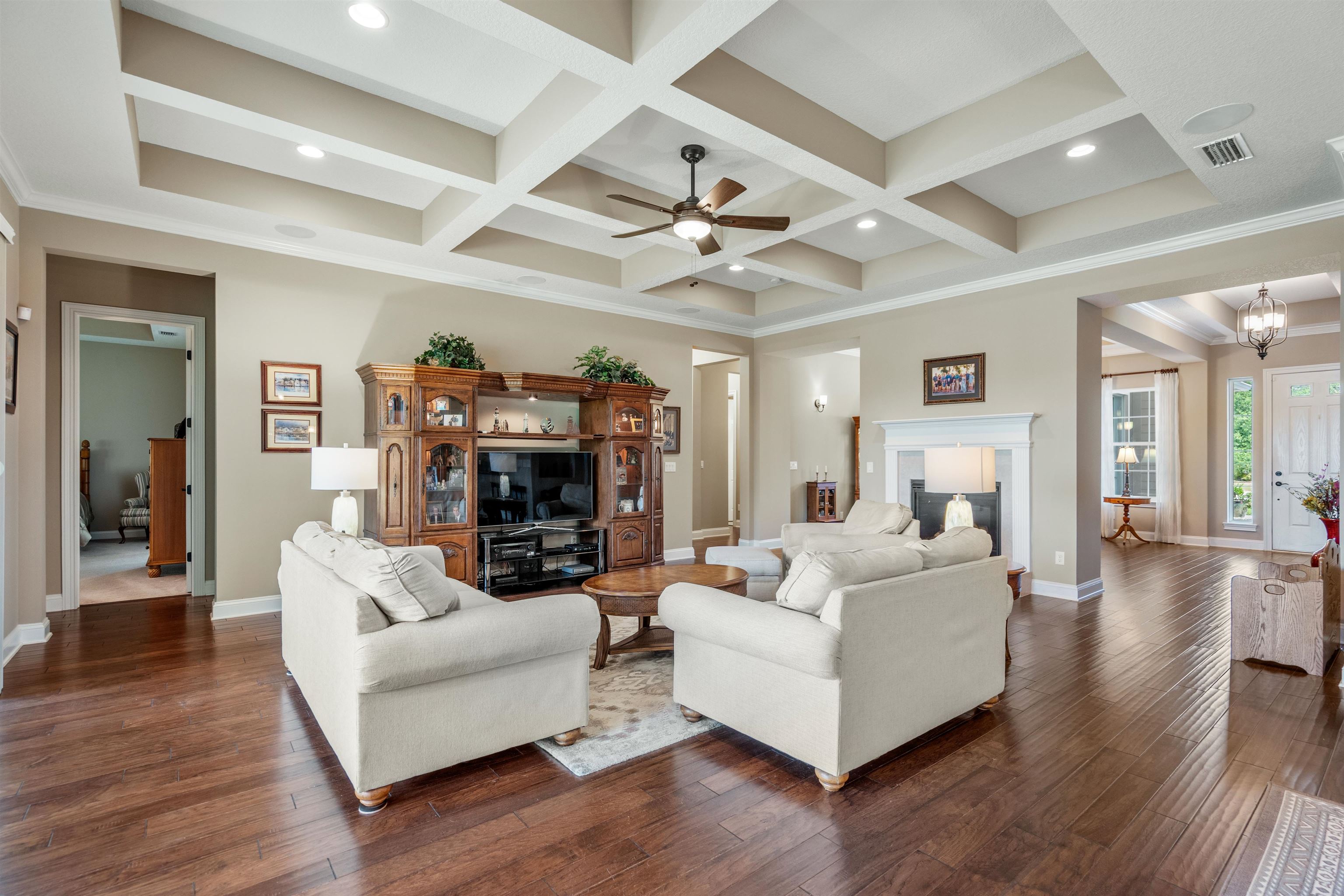 Image 11 of 64 For 41 Broadleaf Ln