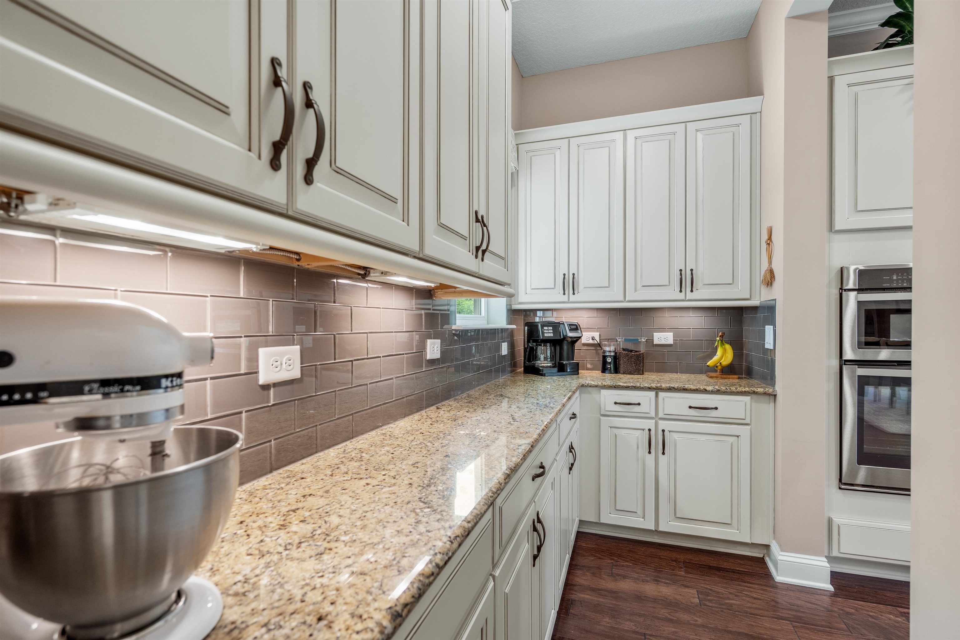 Image 18 of 64 For 41 Broadleaf Ln